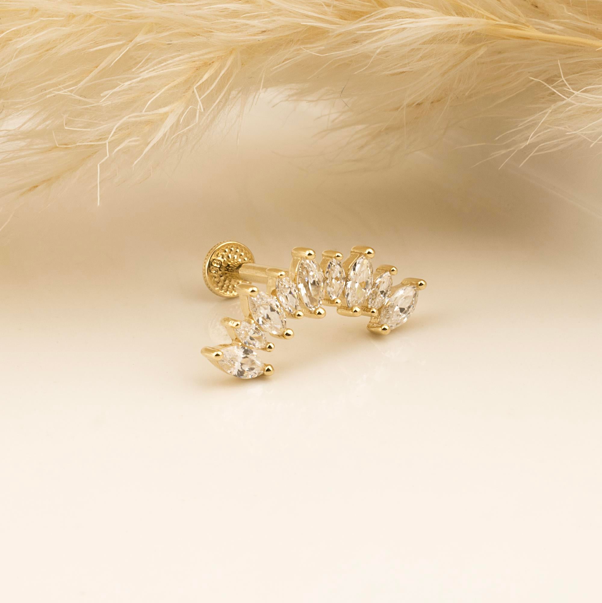 14 Ayar Altın Taşlı Kalpli Yıldız Sallantılı Minimal Tragus Piercing - Dianora Piercing
