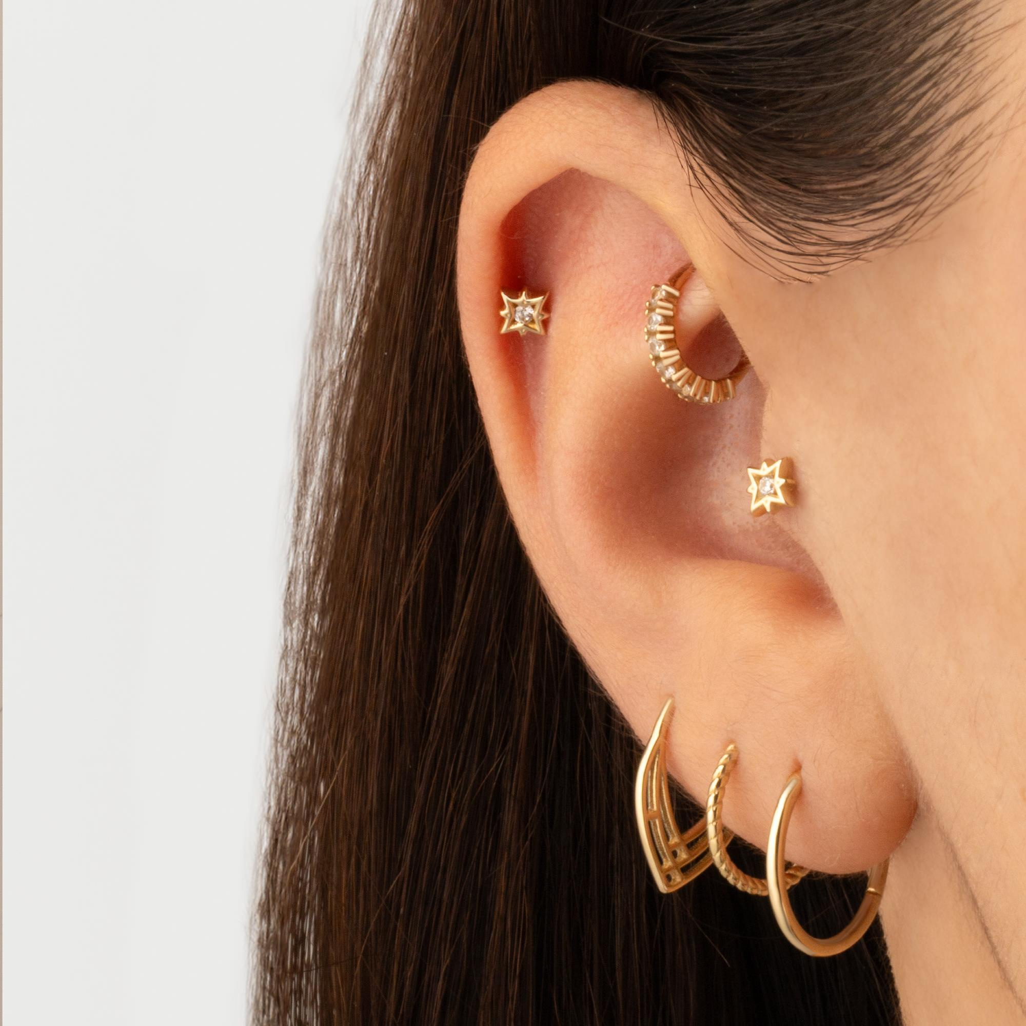14 Ayar Altın Taşlı Parıltı Minimal Helix/Kıkırdak Piercing