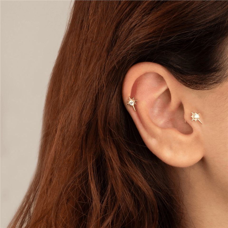 14 Ayar Altın Taşlı Parlayan Yıldız Minimal Minimal Tragus Piercing - Dianora Piercing Jewelry