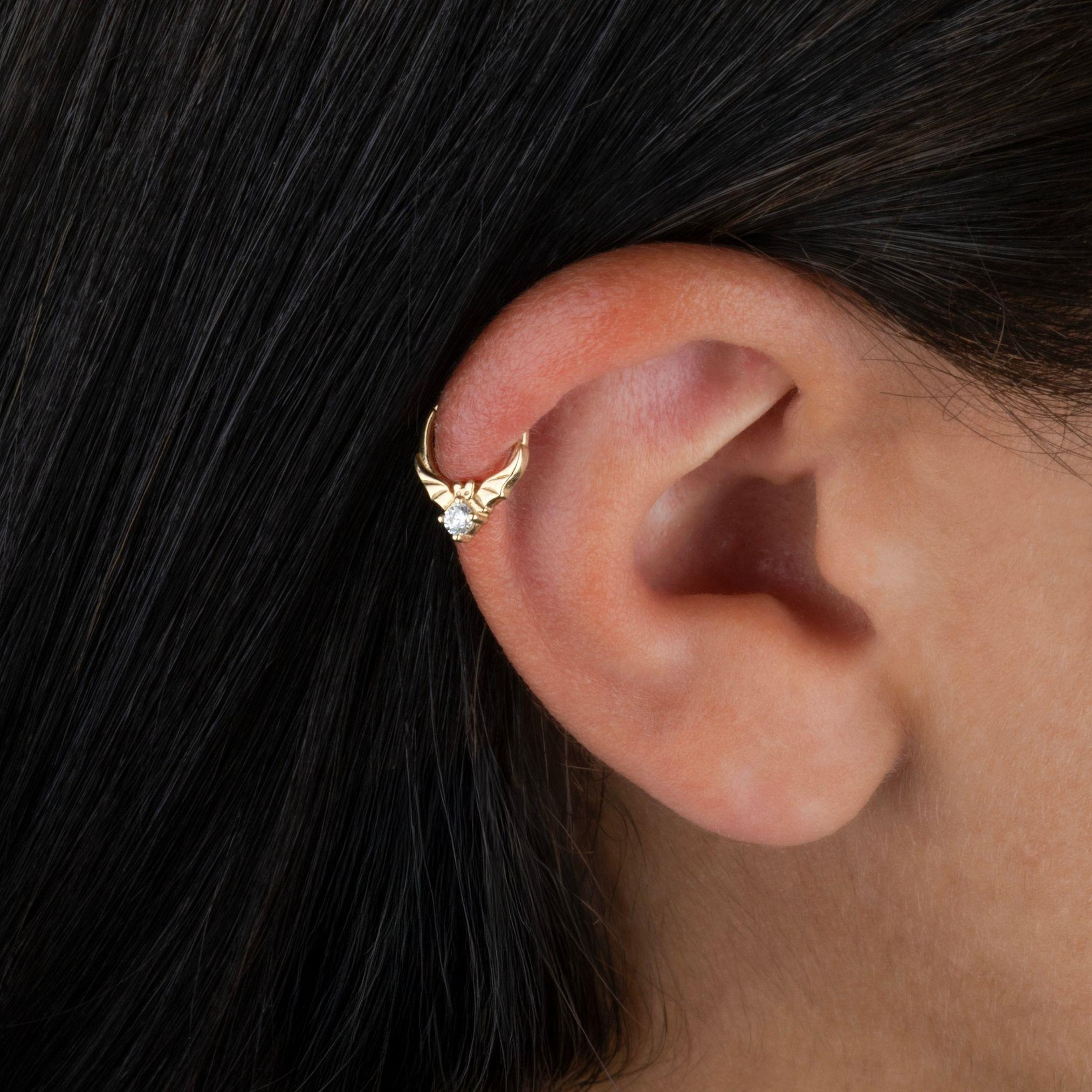 14 Ayar Altın V Alttan Taşlı Minimal Halka Piercing - Dianora Piercing