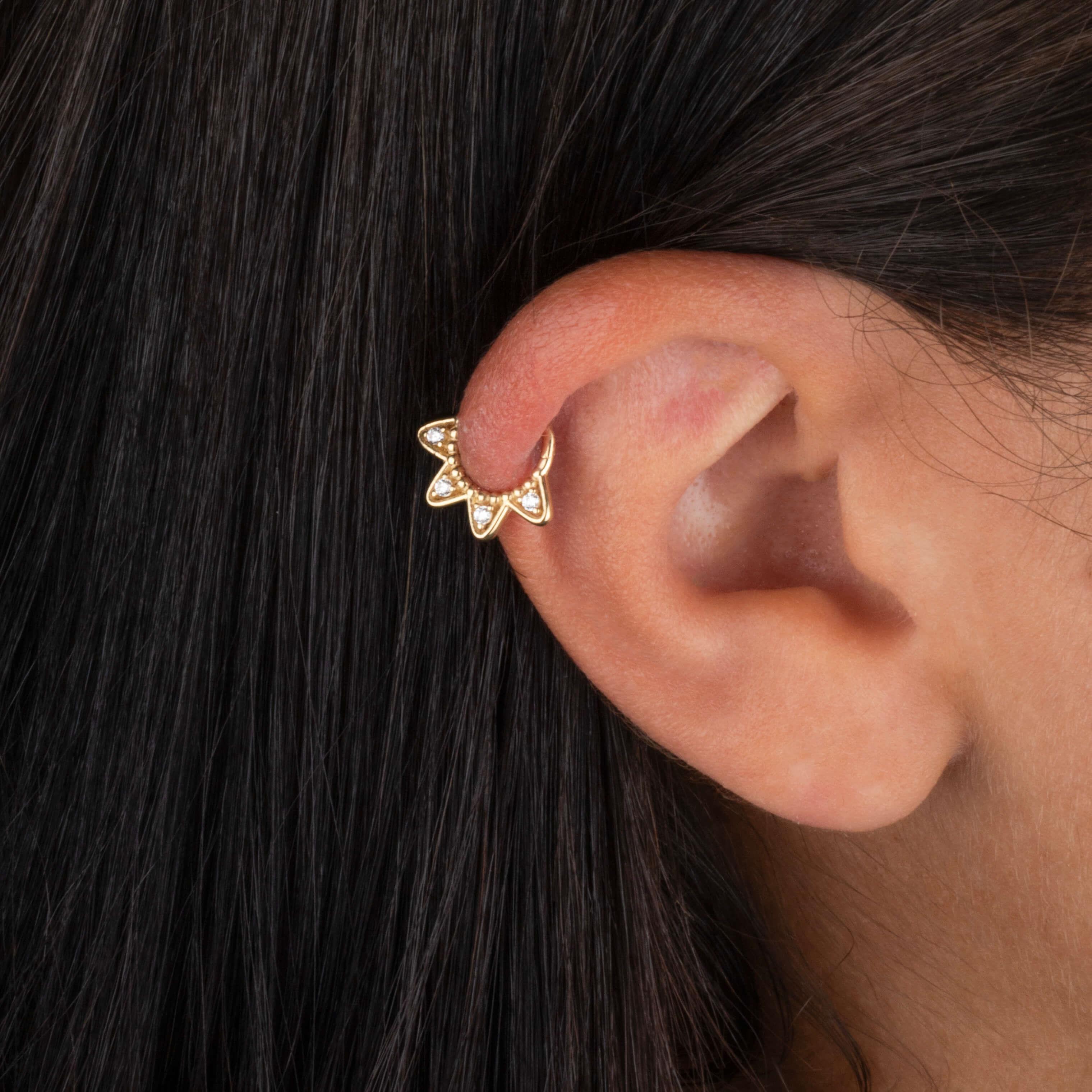 14 Ayar Altın V Alttan Taşlı Minimal Halka Piercing - Dianora Piercing