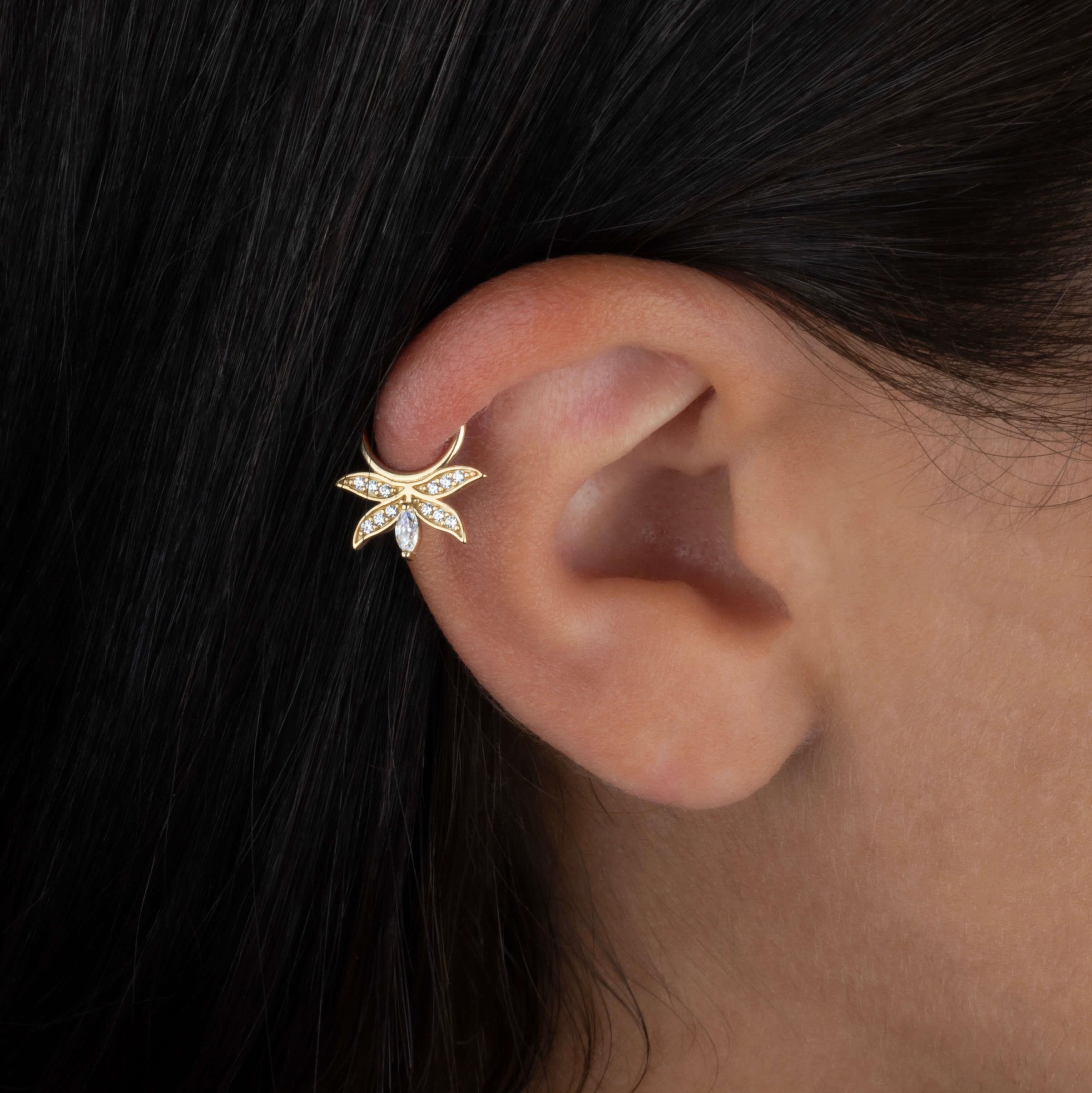 14 Ayar Altın V Alttan Taşlı Minimal Halka Piercing - Dianora Piercing