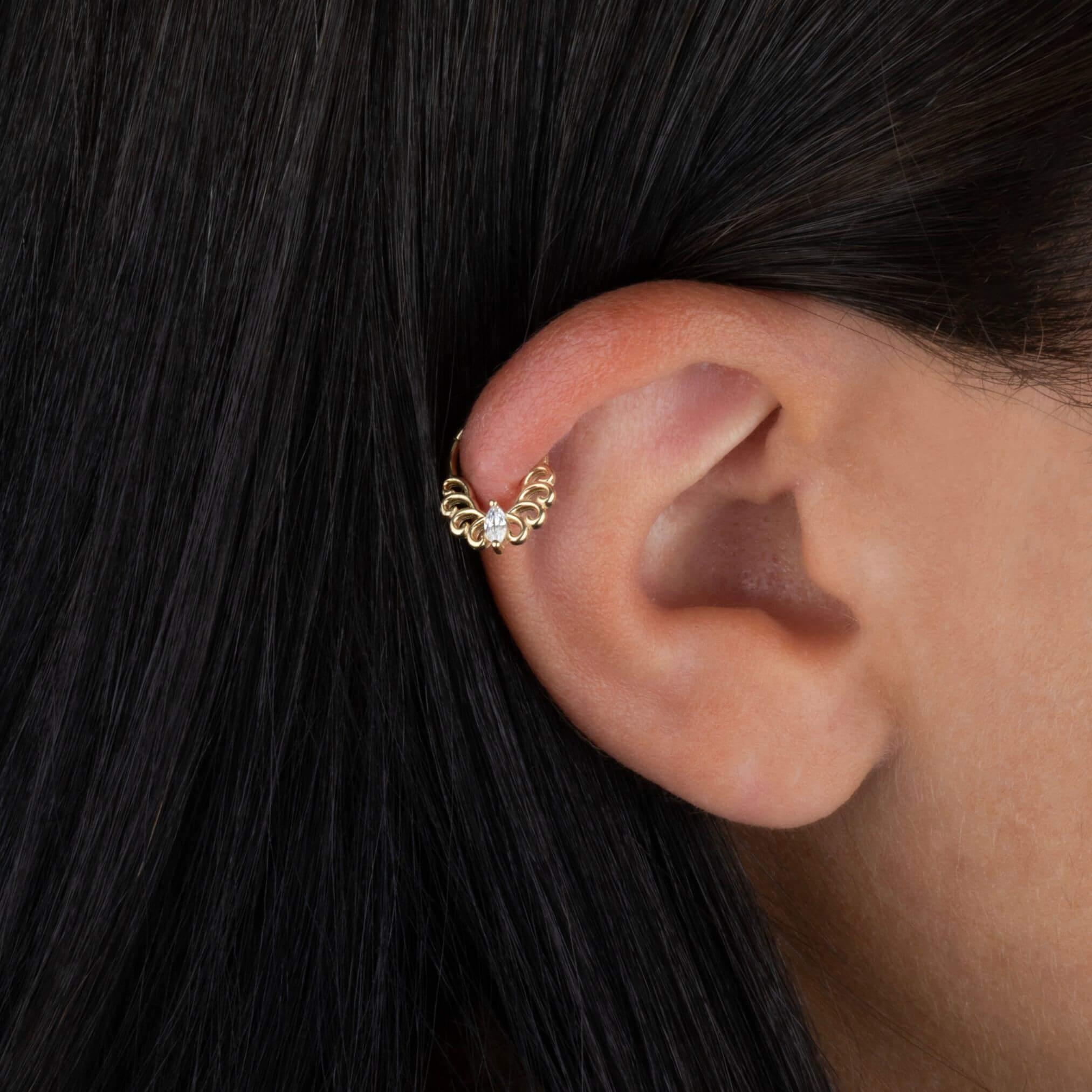 14 Ayar Altın V Alttan Taşlı Minimal Halka Piercing - Dianora Piercing