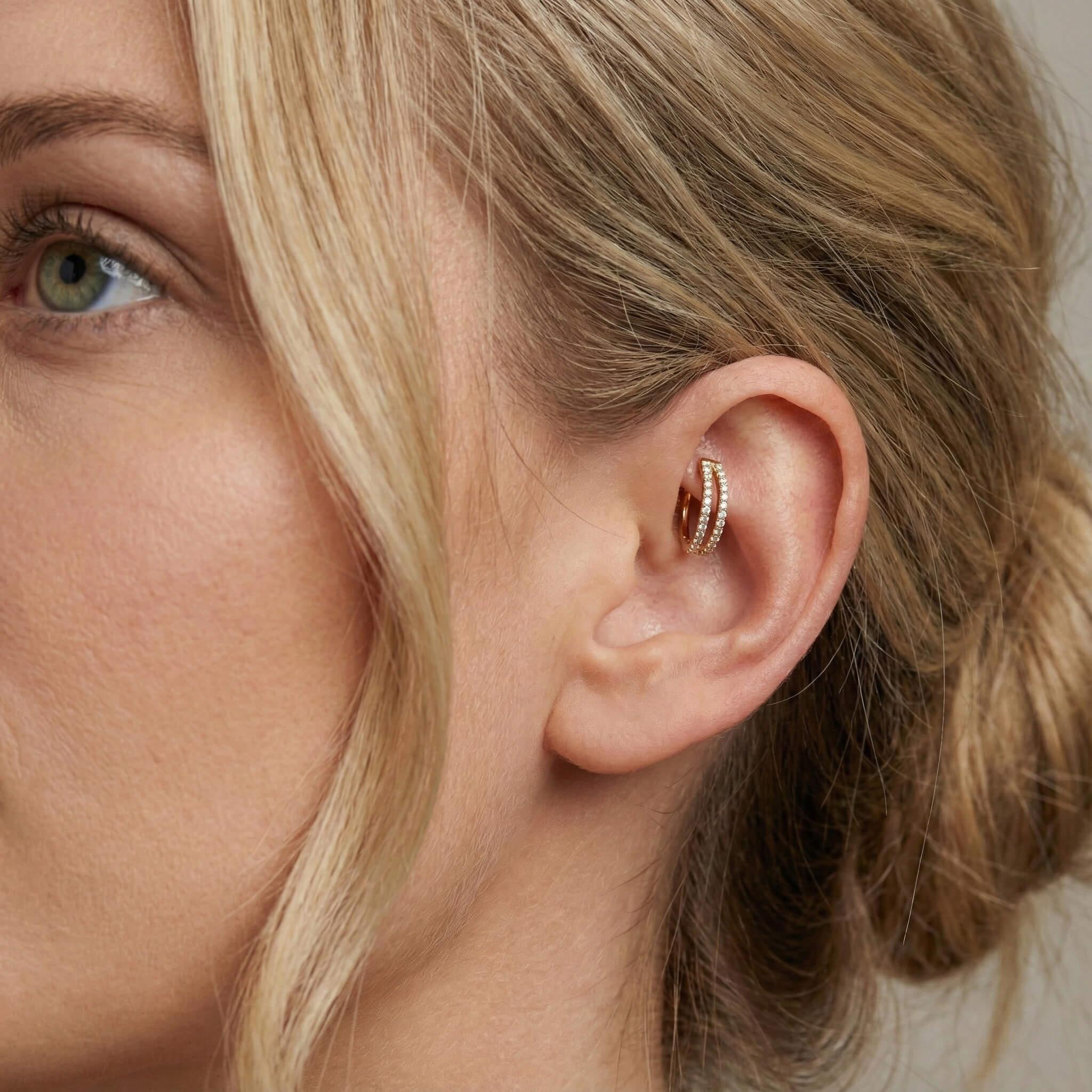 14 Ayar Altın V Alttan Taşlı Minimal Halka Piercing - Dianora Piercing