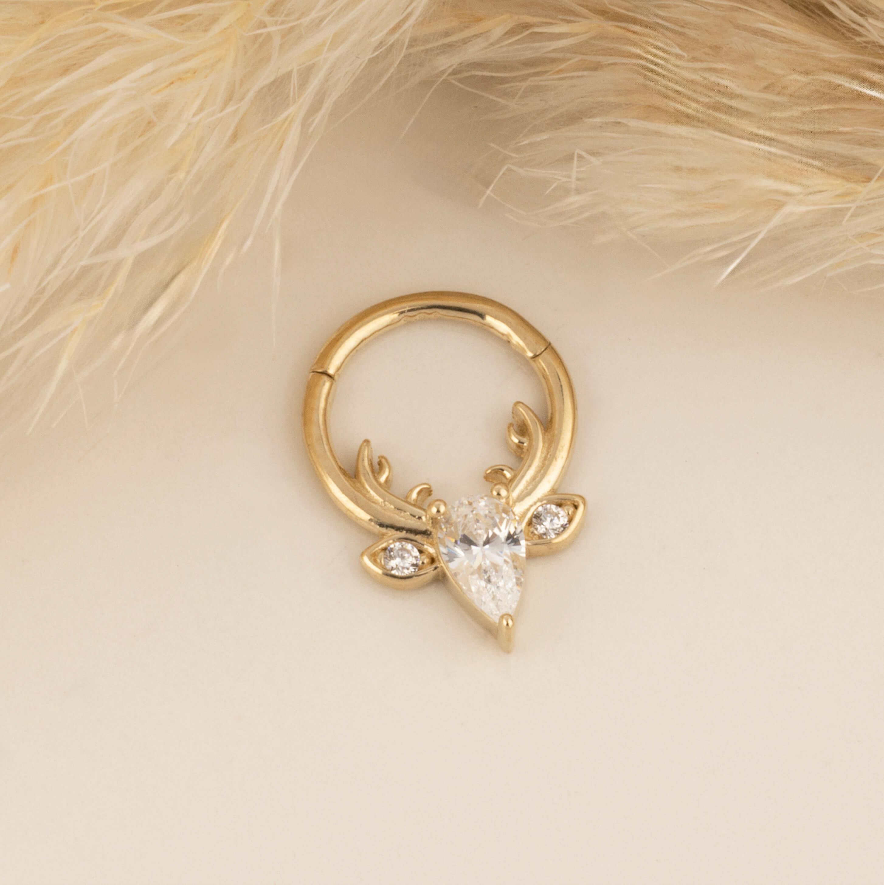 14 Ayar Altın V Alttan Taşlı Minimal Halka Piercing - Dianora Piercing