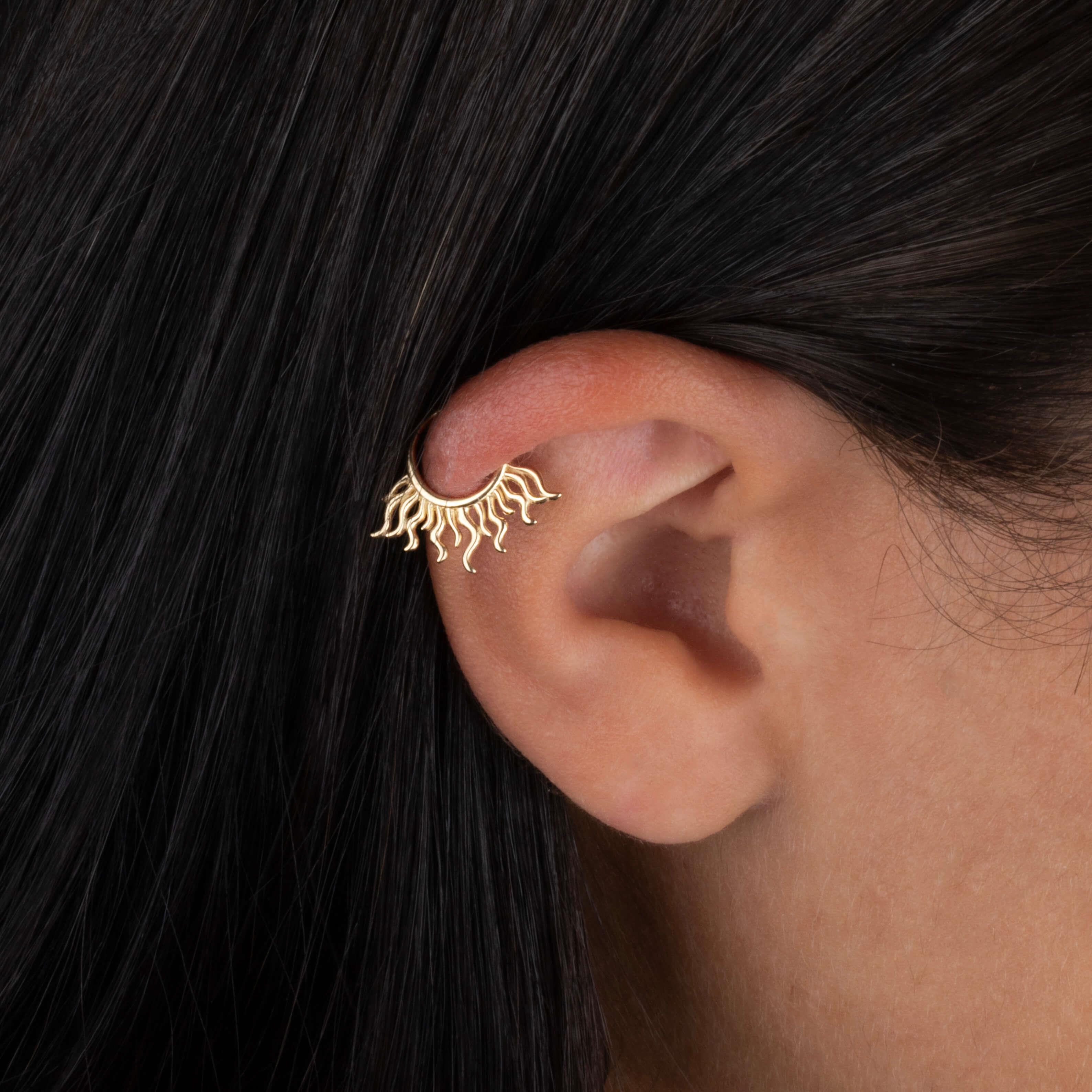 14 Ayar Altın V Alttan Taşlı Minimal Halka Piercing - Dianora Piercing