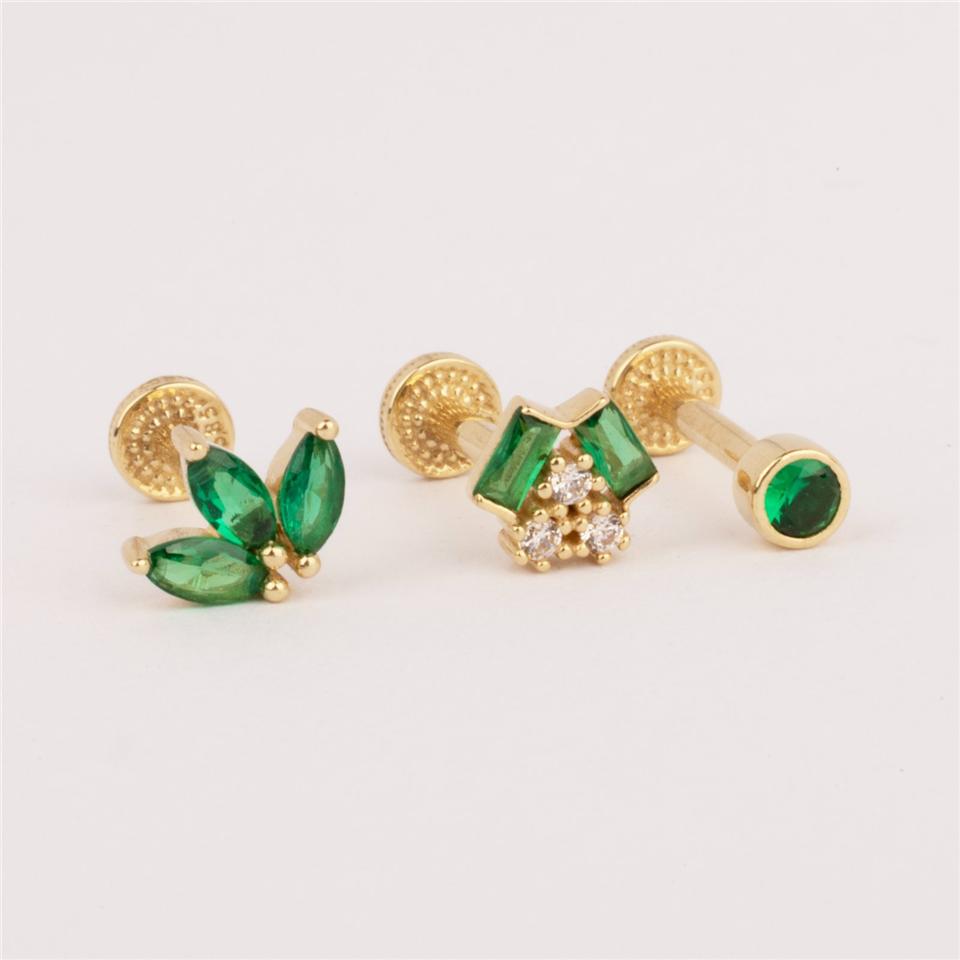 14 Ayar Altın Yeşil Baget Taşlı Minimal Tragus Piercing - Dianora Piercing Jewelry