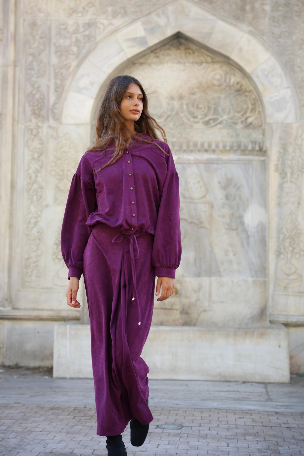 İNCE FİTİLLİ LYCRA KADİFE KISA GÖMLEK CEKET