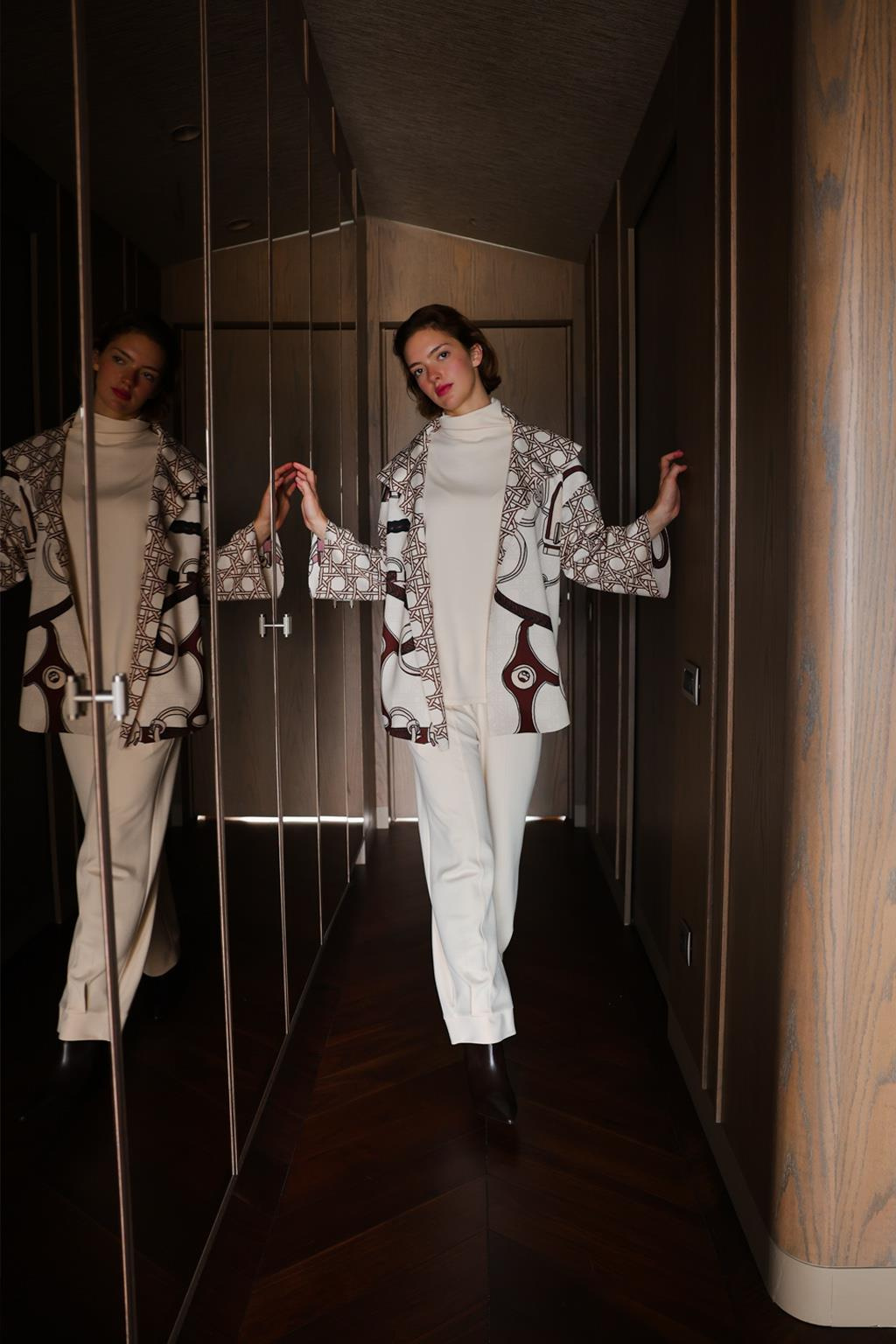 SCUBA EL ÇİZİMİ RAIN DESENLİ KISA YAKALI CEKET