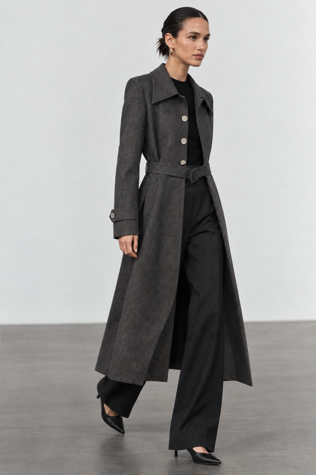 RAYON GABARDİN LYCRA MONO YAKA ARKASI PLİKAŞELİ UZUN CEKET