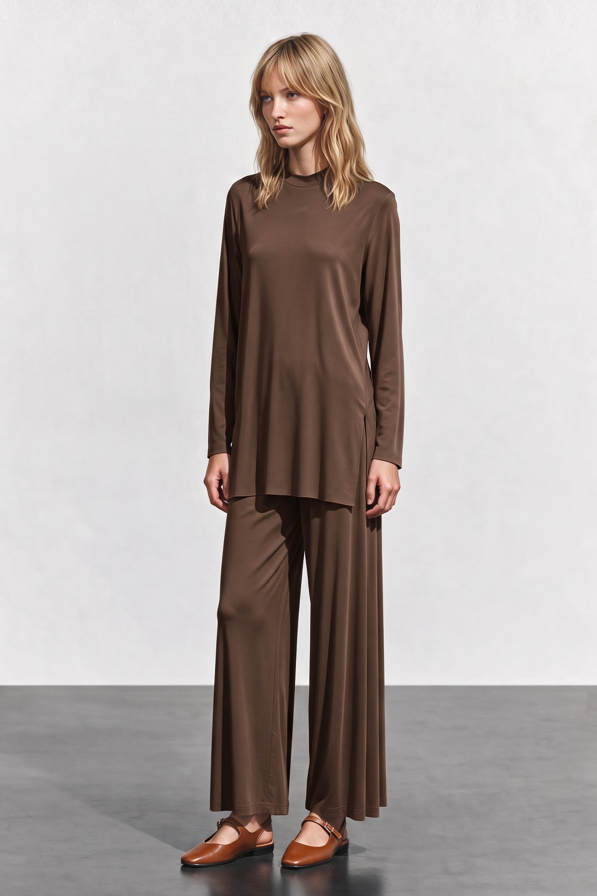 RAYON YUVARLAK YAKA BASIC UZUN BLUZ