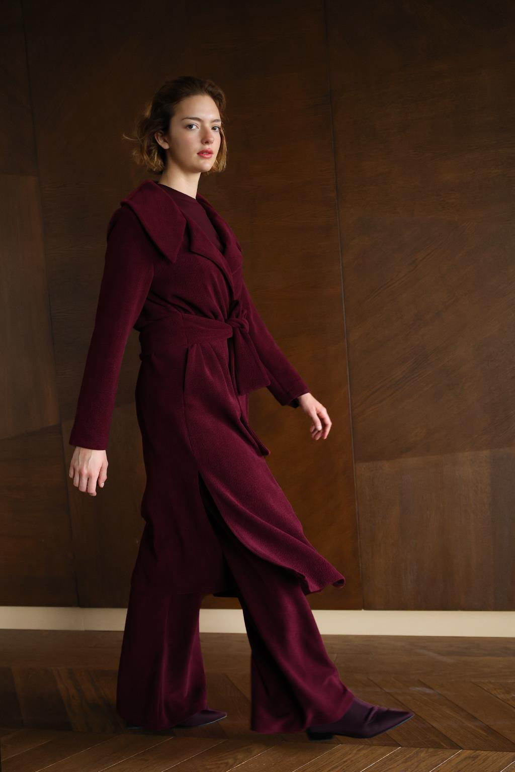 TRİKO FİTİLLİ KADİFE ARKAS KEMERLİ KABAN	 	 	 	 	 	 	 	 	 	