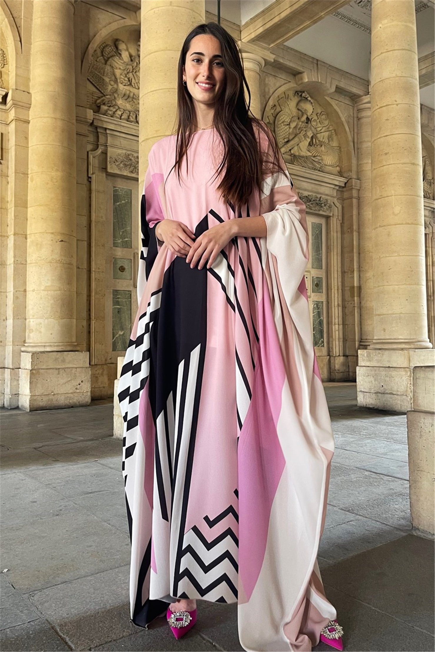 BUBLE KREP GEOMETRİK DESEN BASKI KİMONO