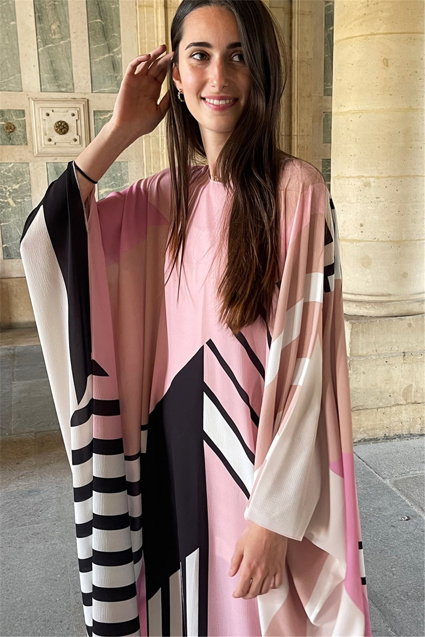 BUBLE KREP GEOMETRİK DESEN BASKI KİMONO