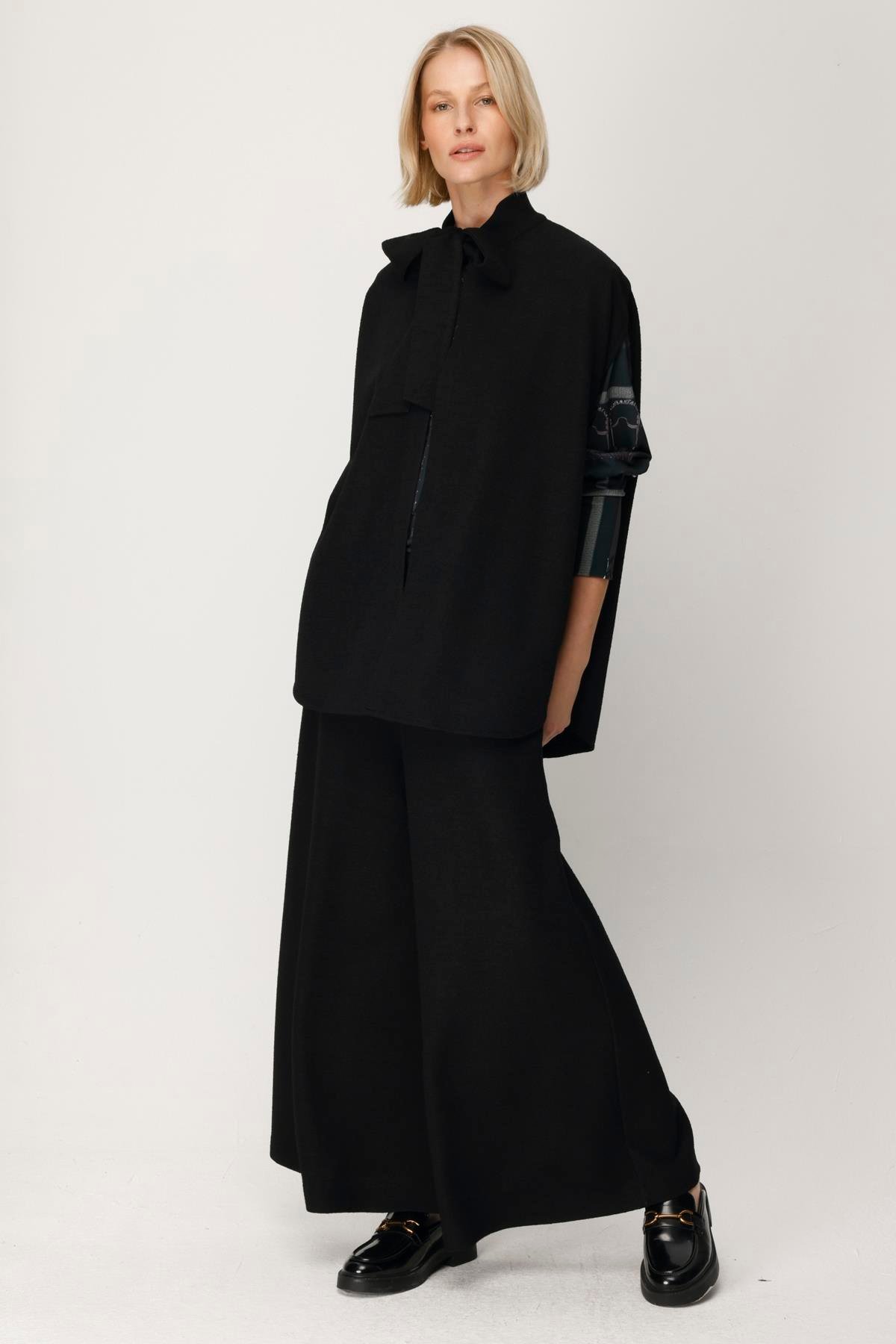 BUKLET ÖNDEN BAĞLAMALI YELEK