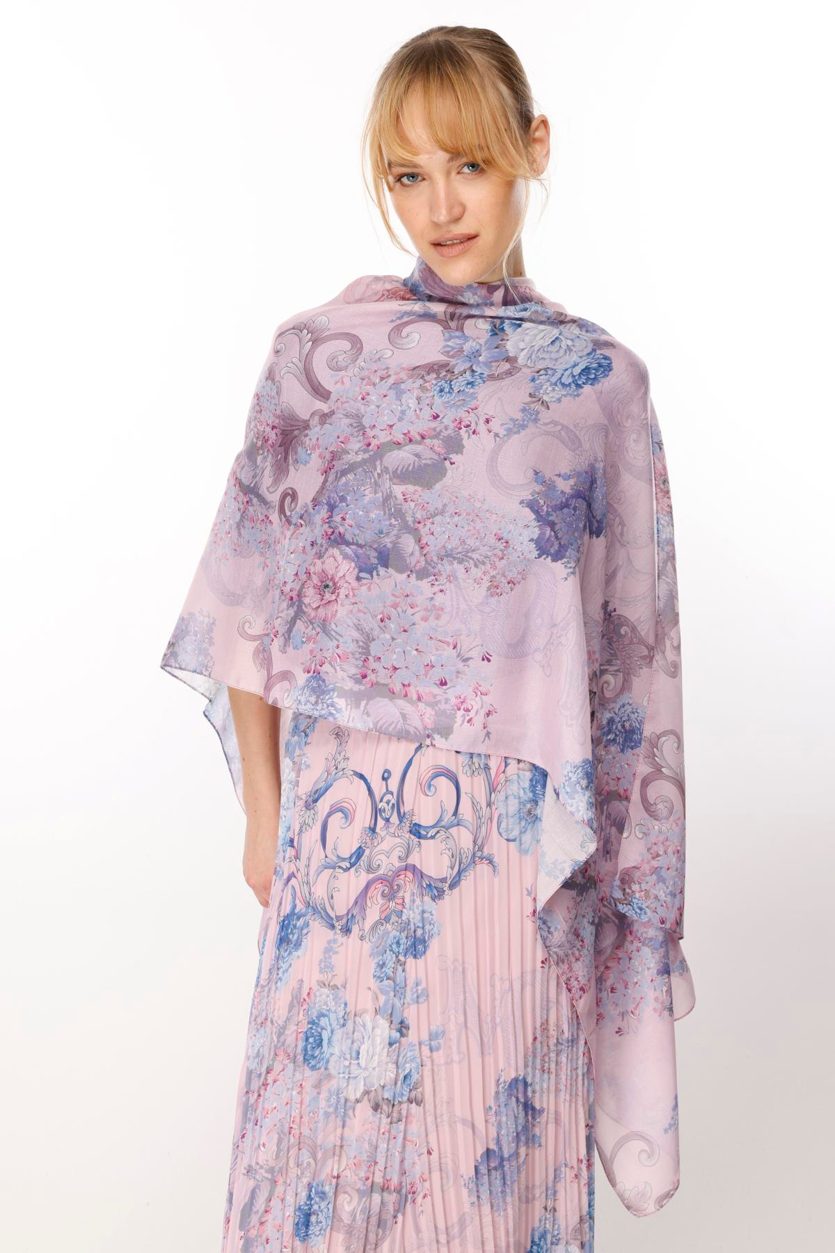 COTTON FANTASTİK ALPHABET ORTANCA ÇİÇEKLİ ŞAL