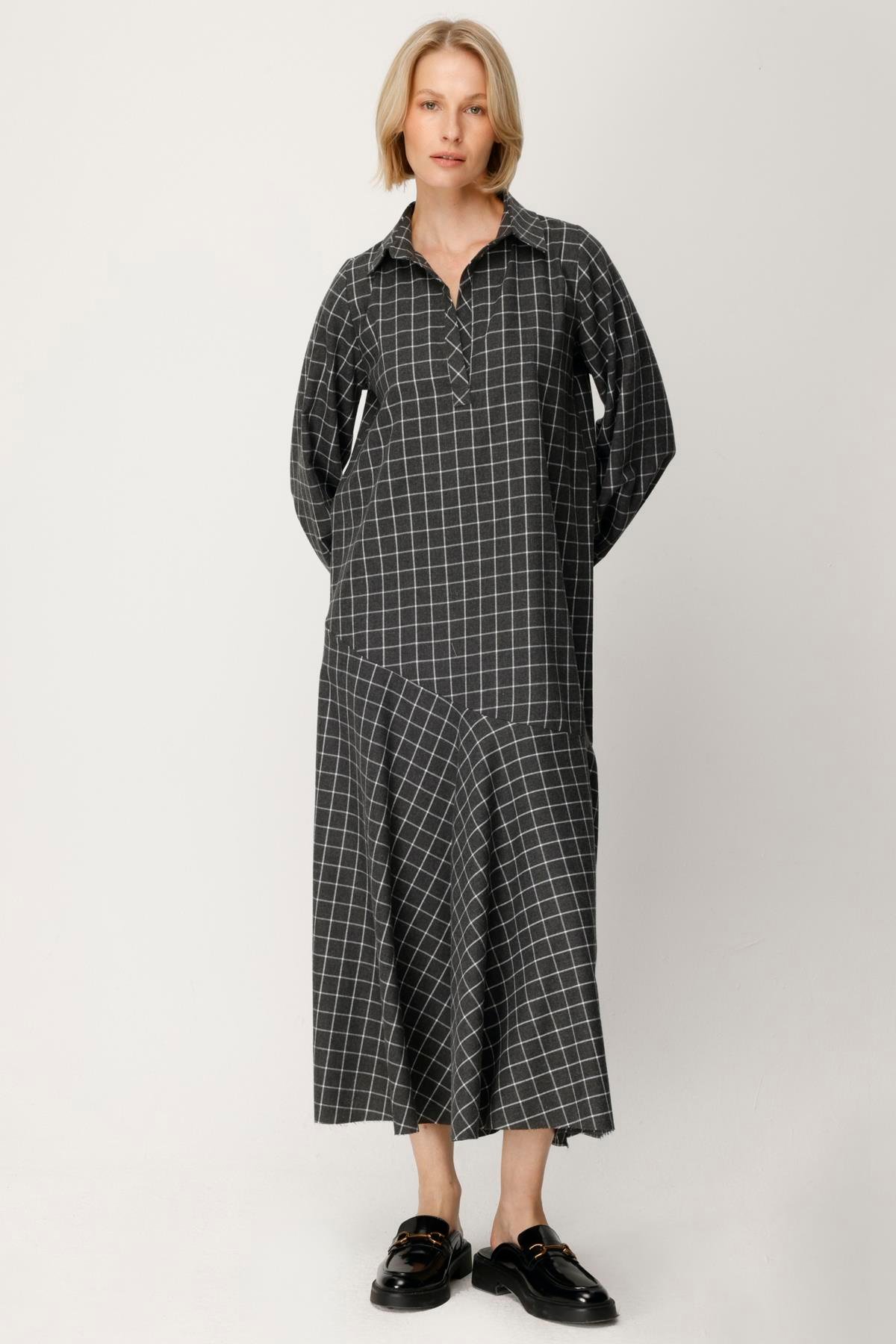 COTTON KARE KİBRİT ÇİZGİLİ ETEĞİ VOLANLI ELBİSE