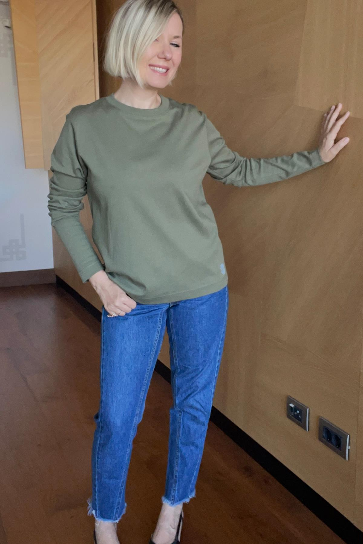 COTTON PENYE BİSİKLET YAKA UZUN KOLLU KISA BLUZ