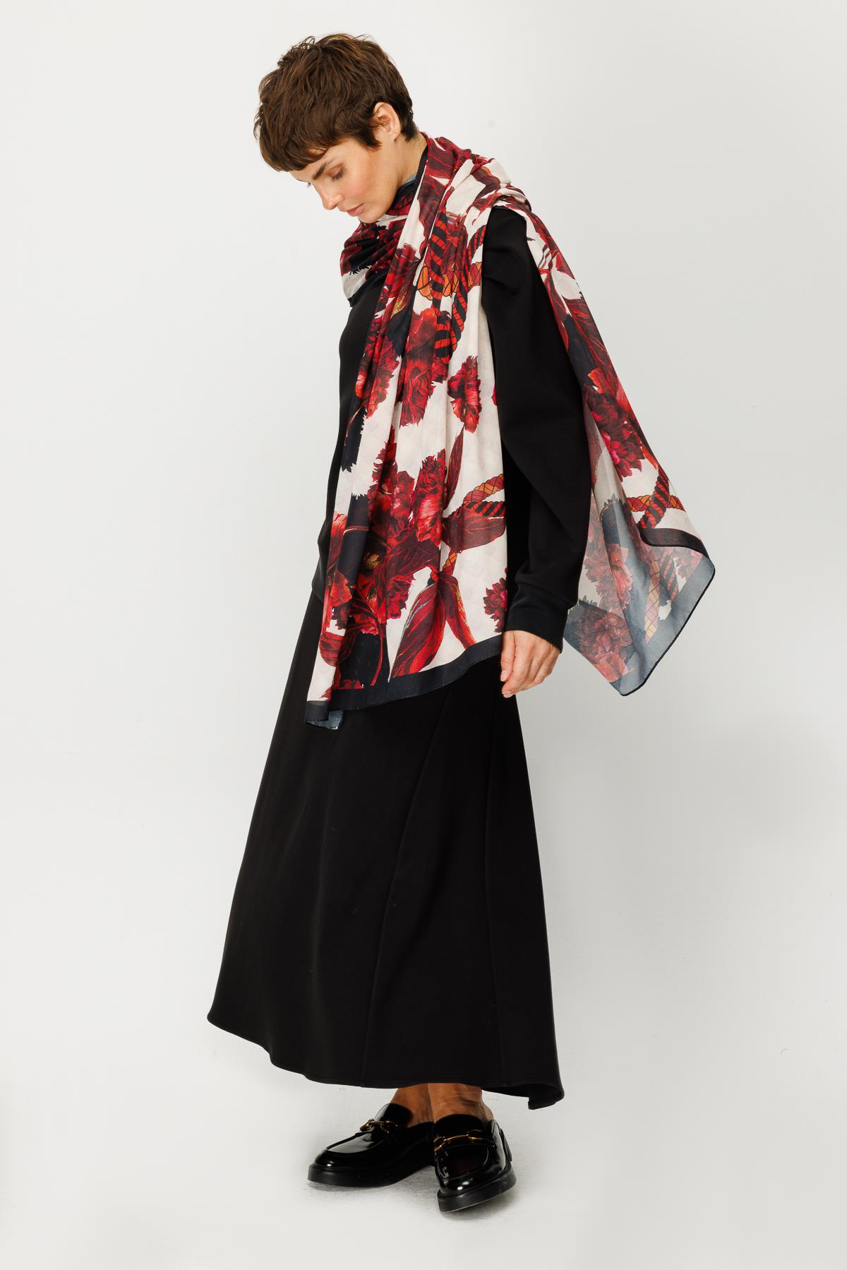 COTTON SULU BOYA GÜL DESENLİ ŞAL