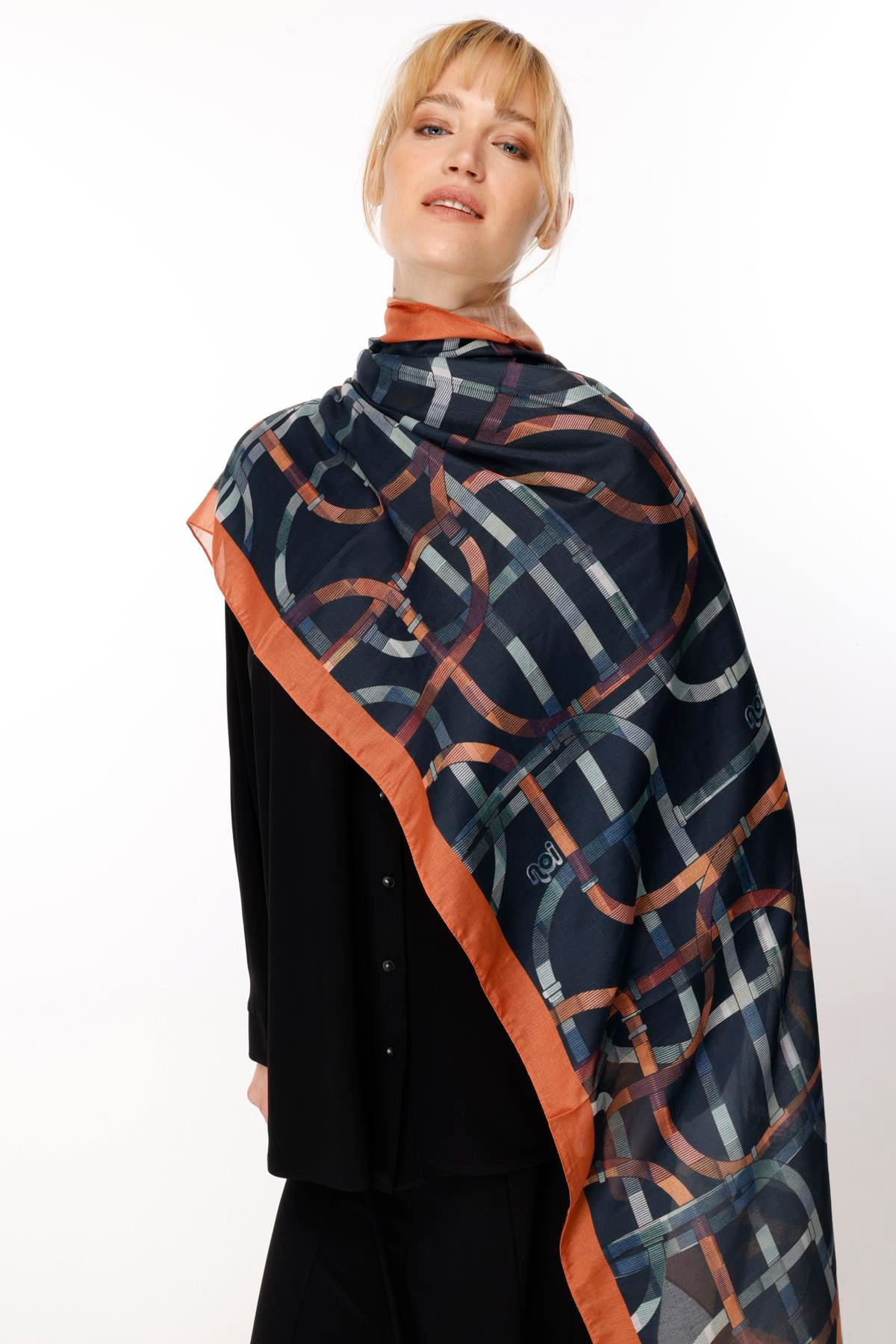 COTTON TRAMLI LABİRENT DESENLİ ŞAL