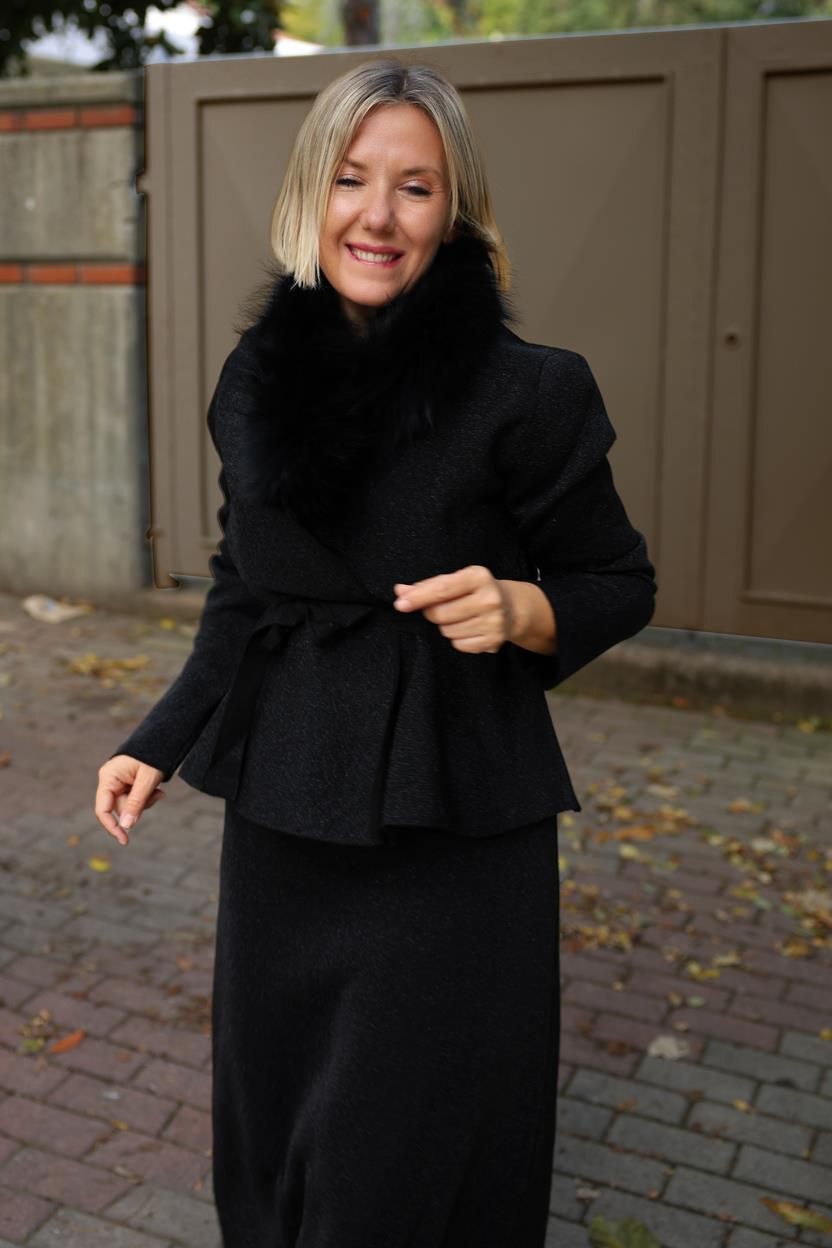 TRİKO SİMLİ ANVELOP CEKET VE ETEK TAKIM