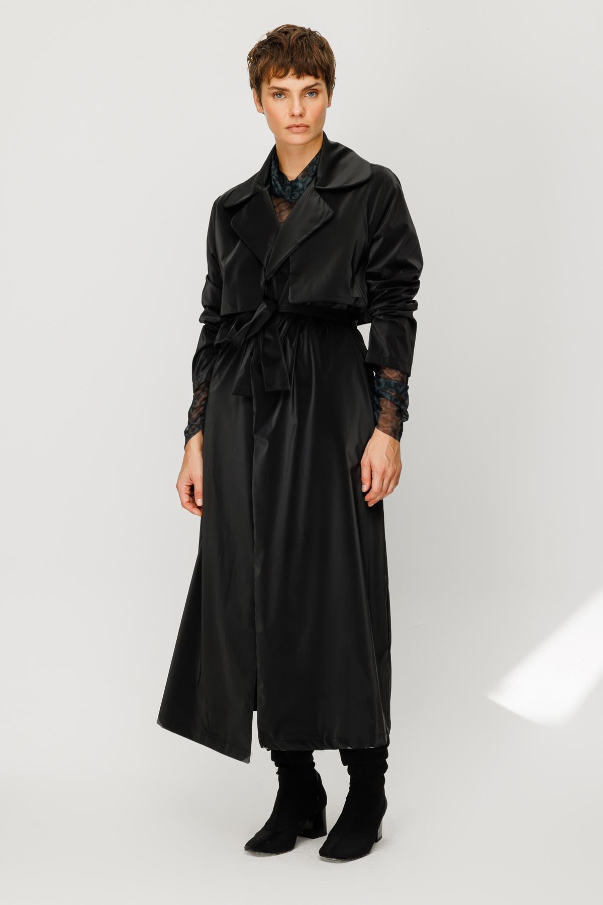 DERİ GÖRÜNÜMLÜ YELEKLİ TRENCHCOAT
