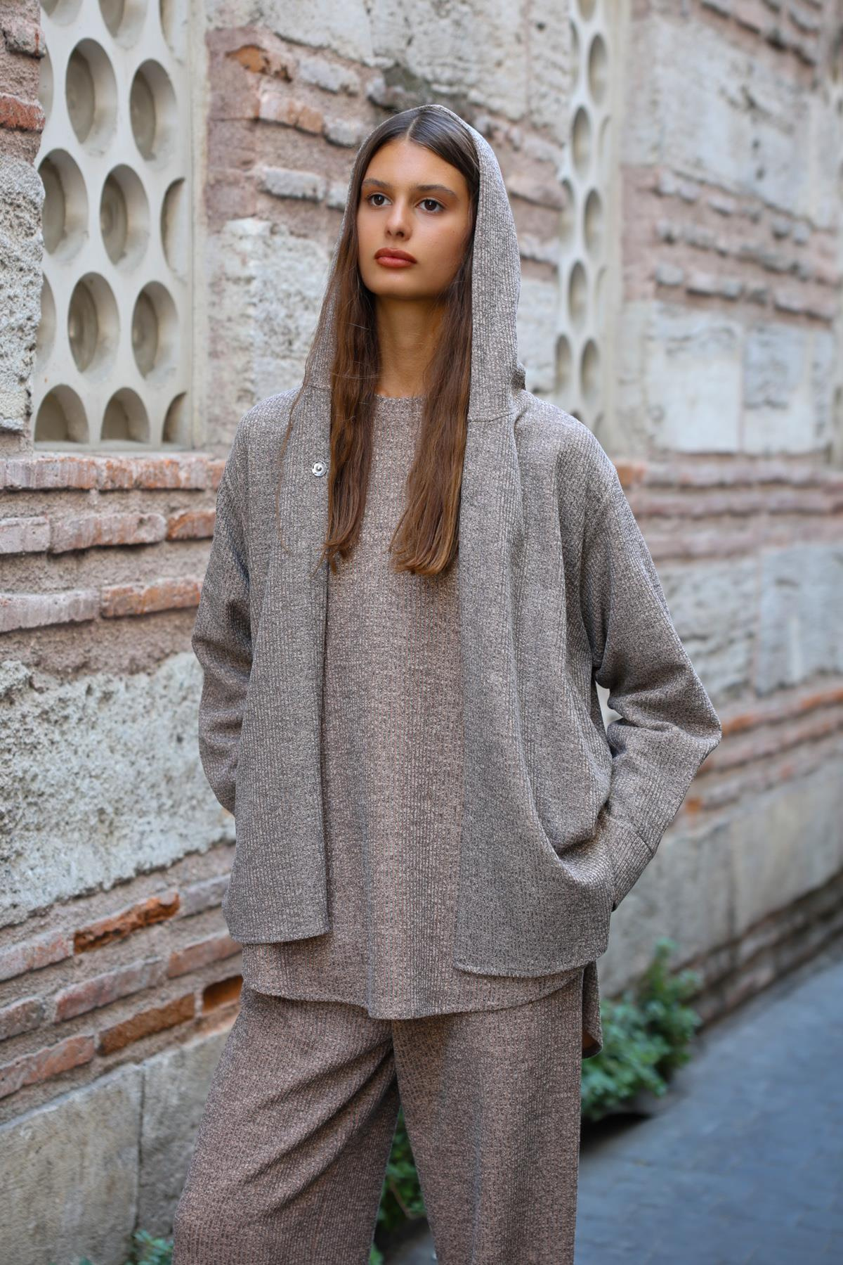 FİTİLLİ MELANJ TRİKO KAPŞONLU HIRKA	 	 	 	 	 	 	 	 	 	