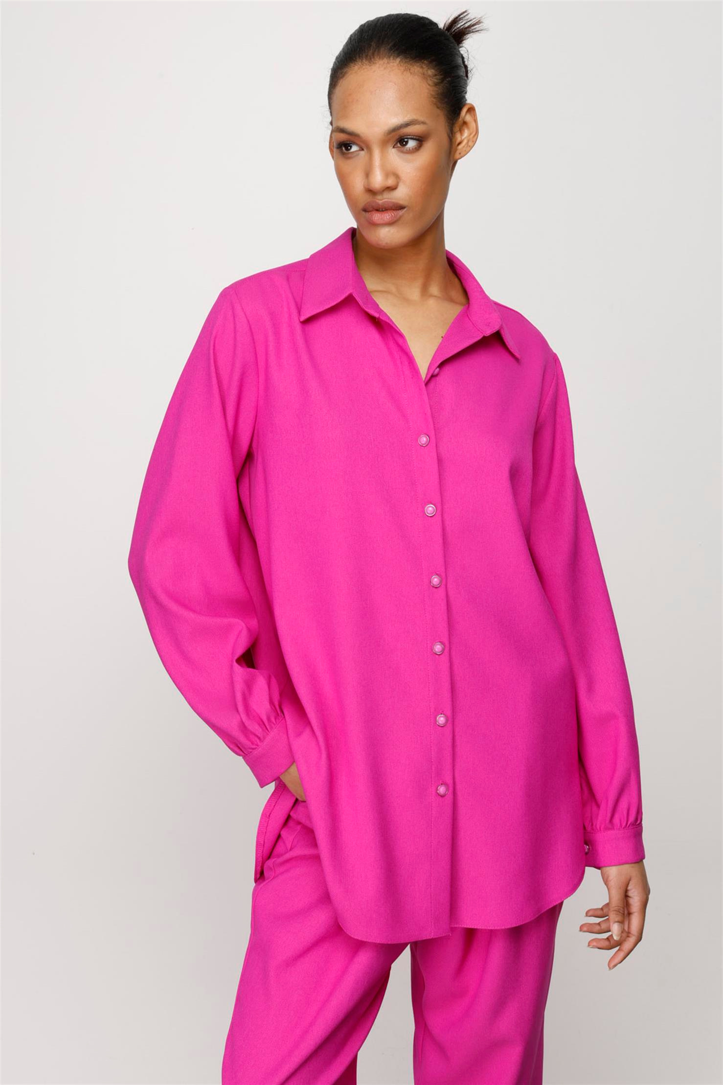 FLANEL ARKASI PLİKAŞELİ DÜĞMELİ GÖMLEK