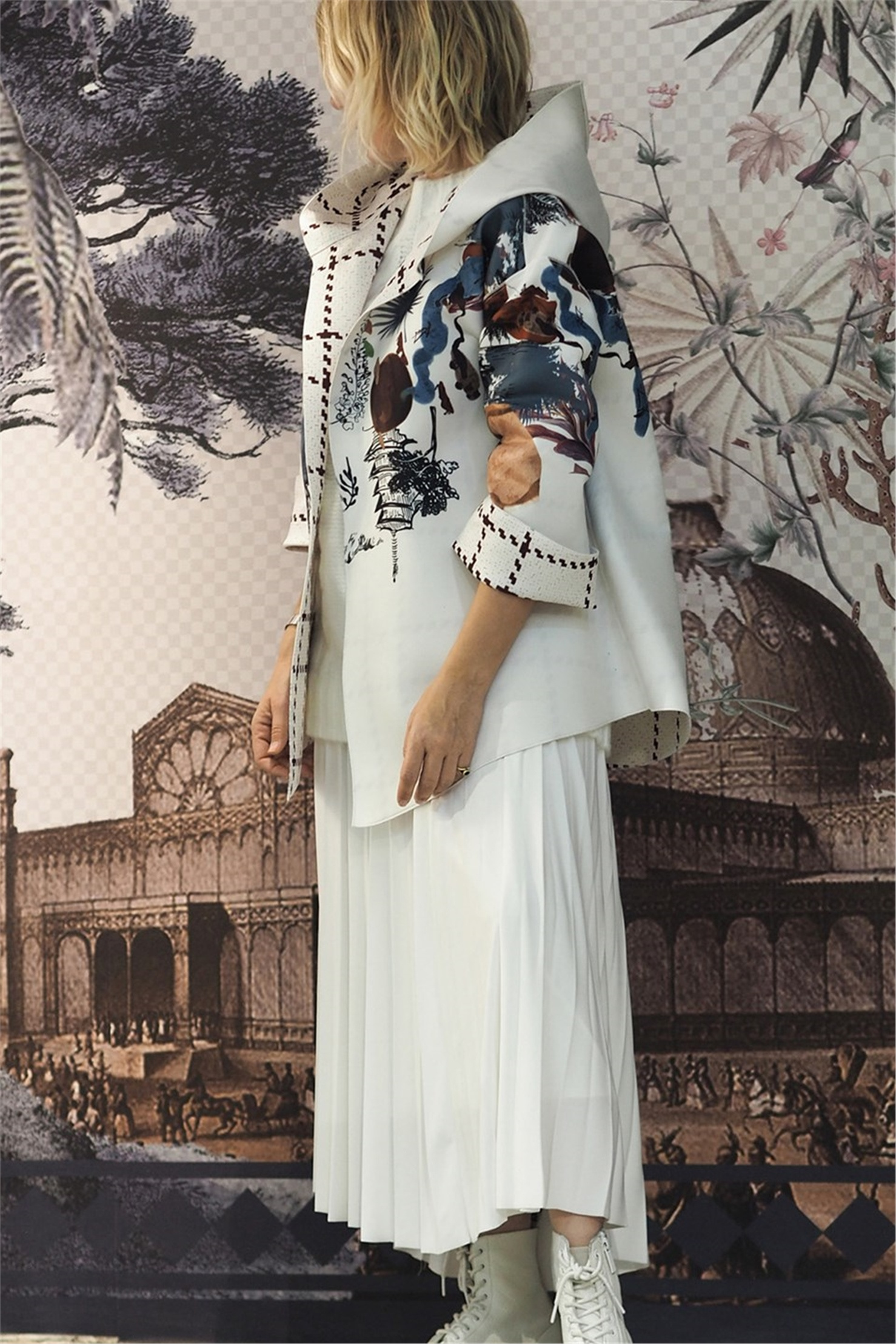 JAPANESE PRINT PUFF SCUBA HOODIE SHORT JACKET