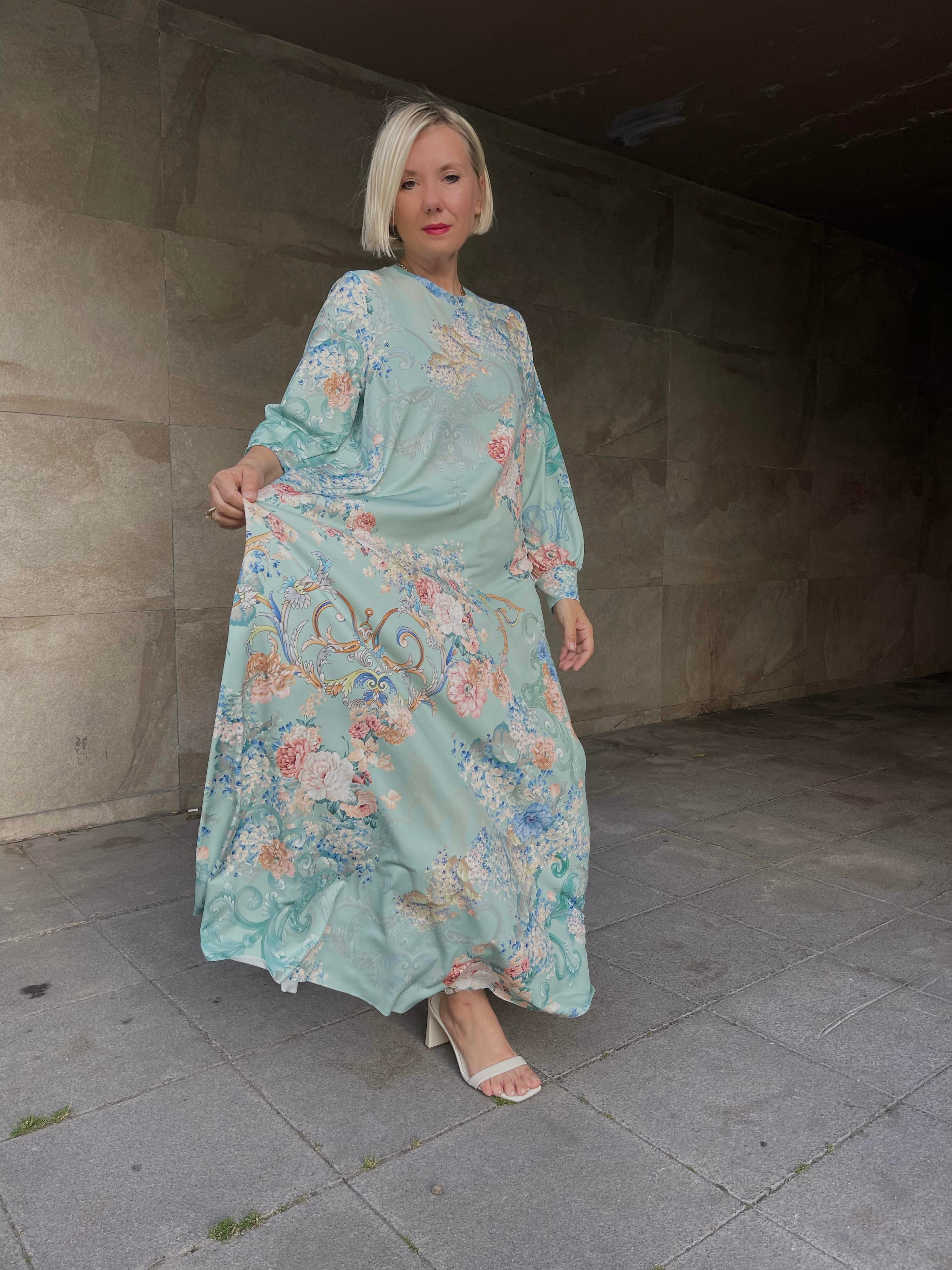 JARSE FANTASTİK ALPHABT DESENLİ A FORM ELBİSE