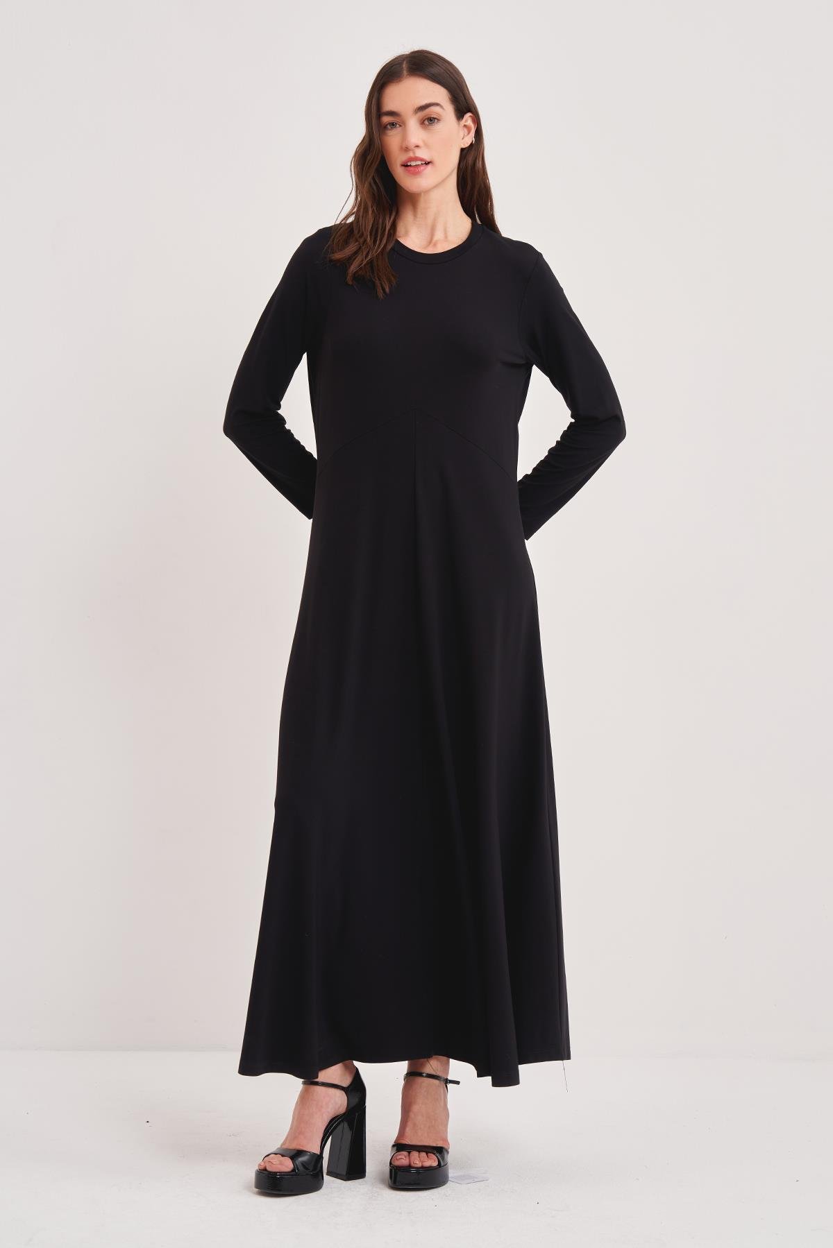 JARSE GÖĞÜS ALTINDAN ÜÇGEN KUPLU A FORM ELBİSE