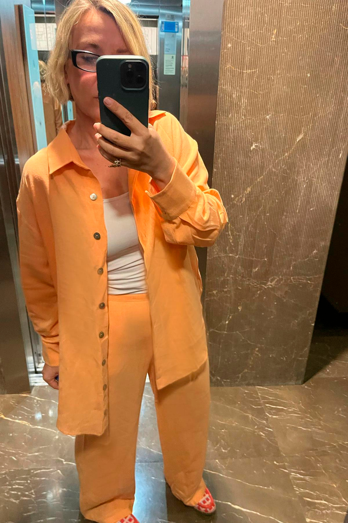 KETEN ARKASI LASTİKLİ YANDAN CEPLİ BOL PAÇA PANTOLON