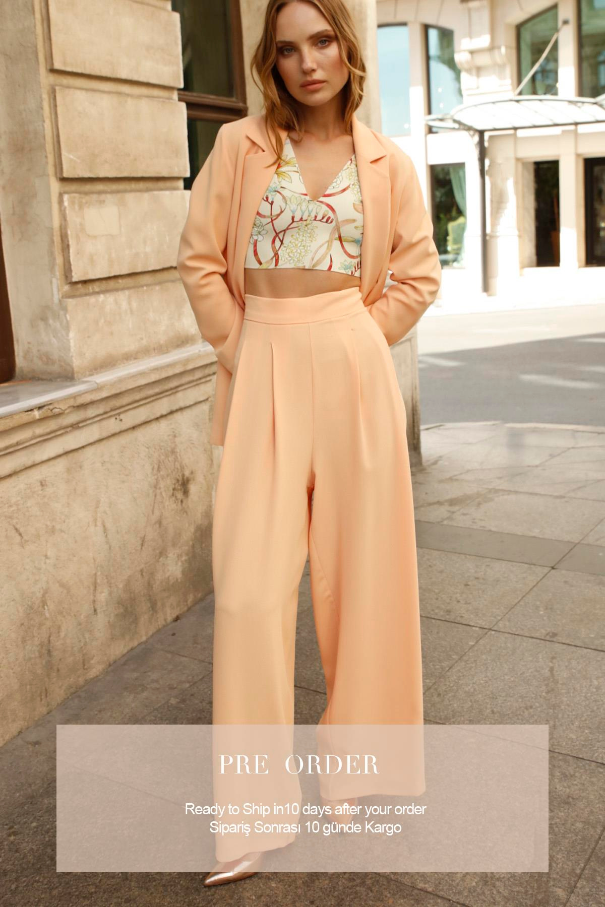 KREP BOL PAÇA PİLELİ KEMERLİ PANTOLON