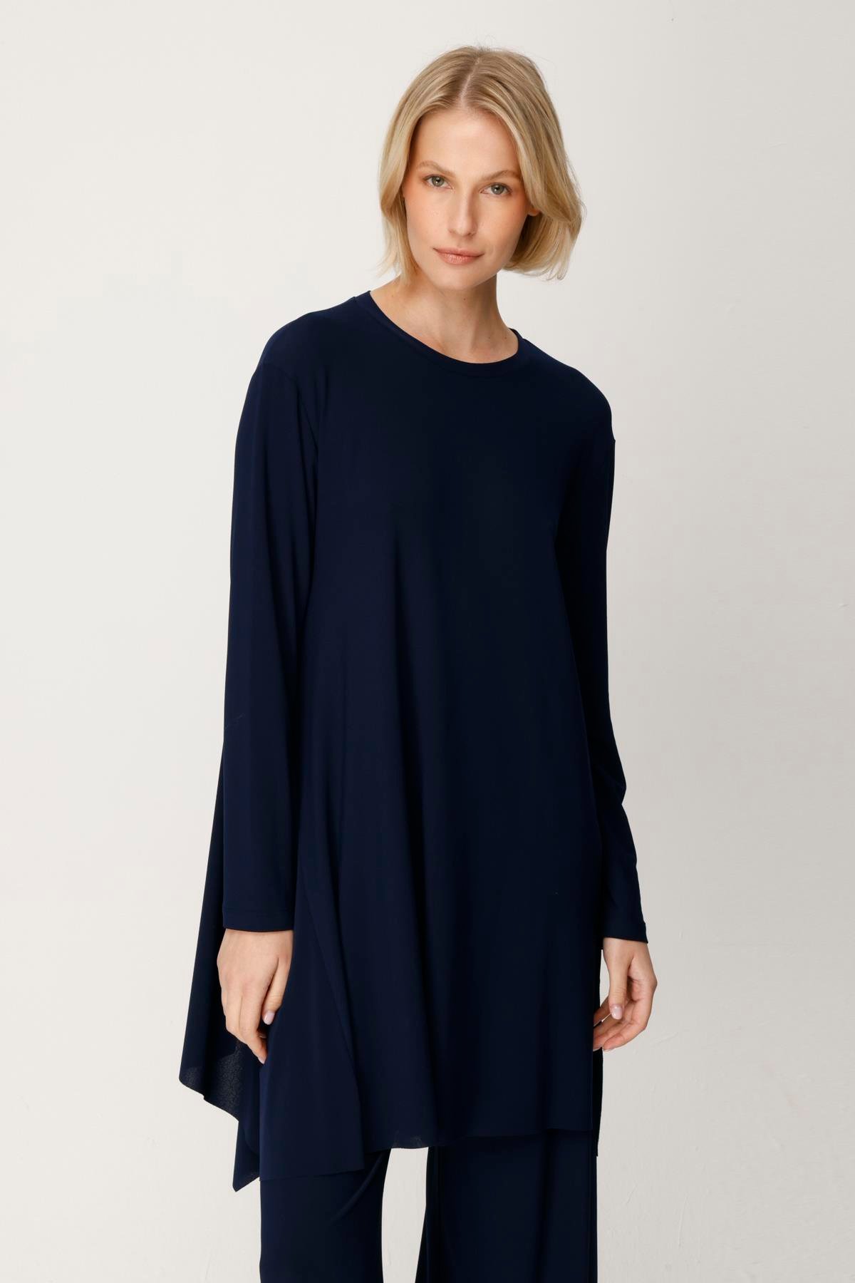 KREP JARSE ARKASI YIRTMAÇLI BLUZ