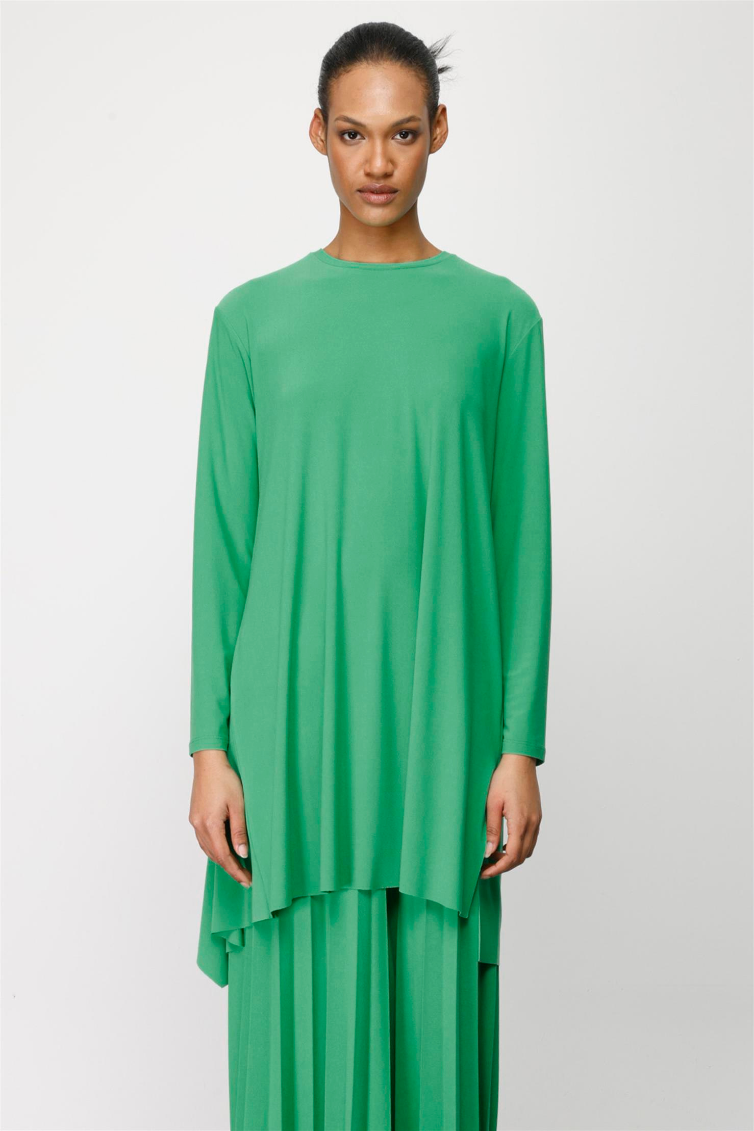 KREP JARSE ARKASI YIRTMAÇLI TUNİK