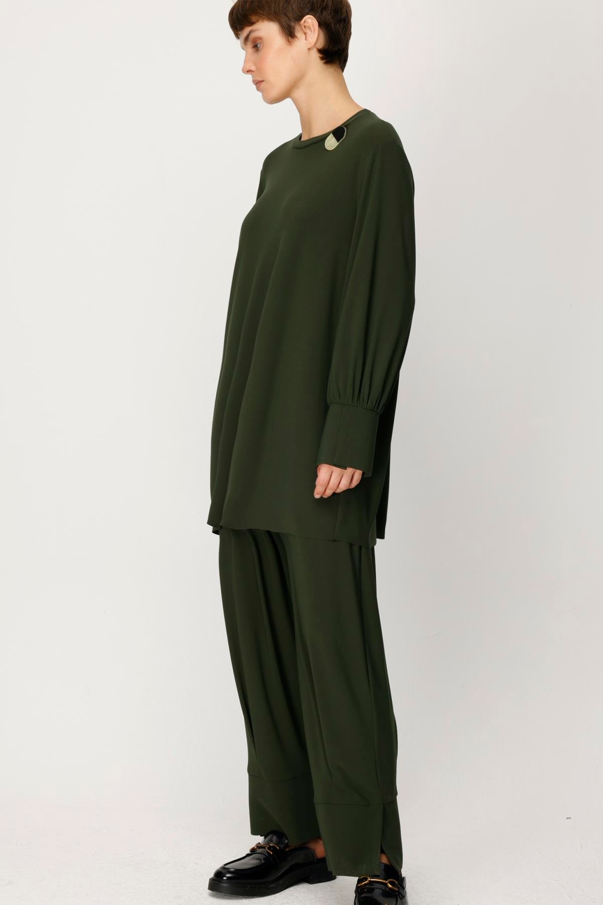 KREP  ÖNDEN PİLELİ PAÇASI MANŞETLİ ŞALVAR 