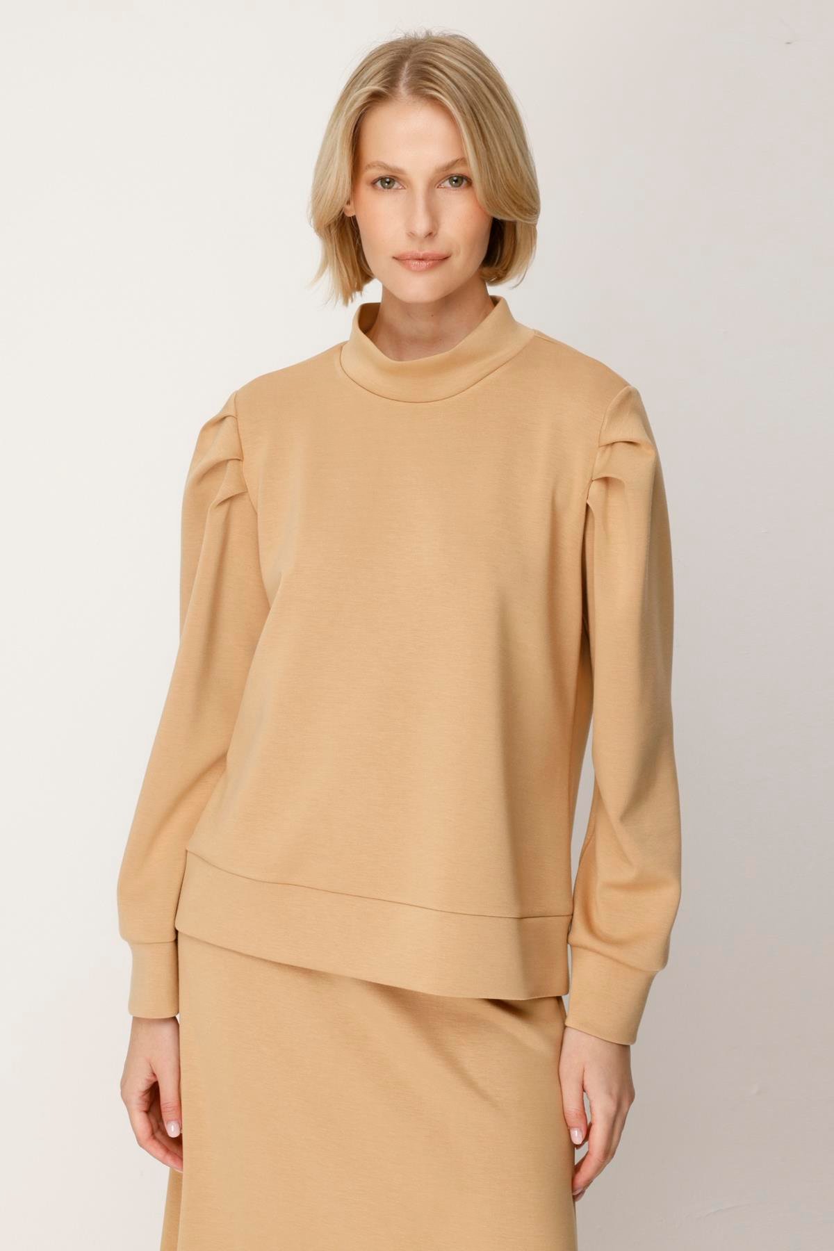 MODAL OMUZU BÜZGÜLÜ KISA SWEATSHIRT