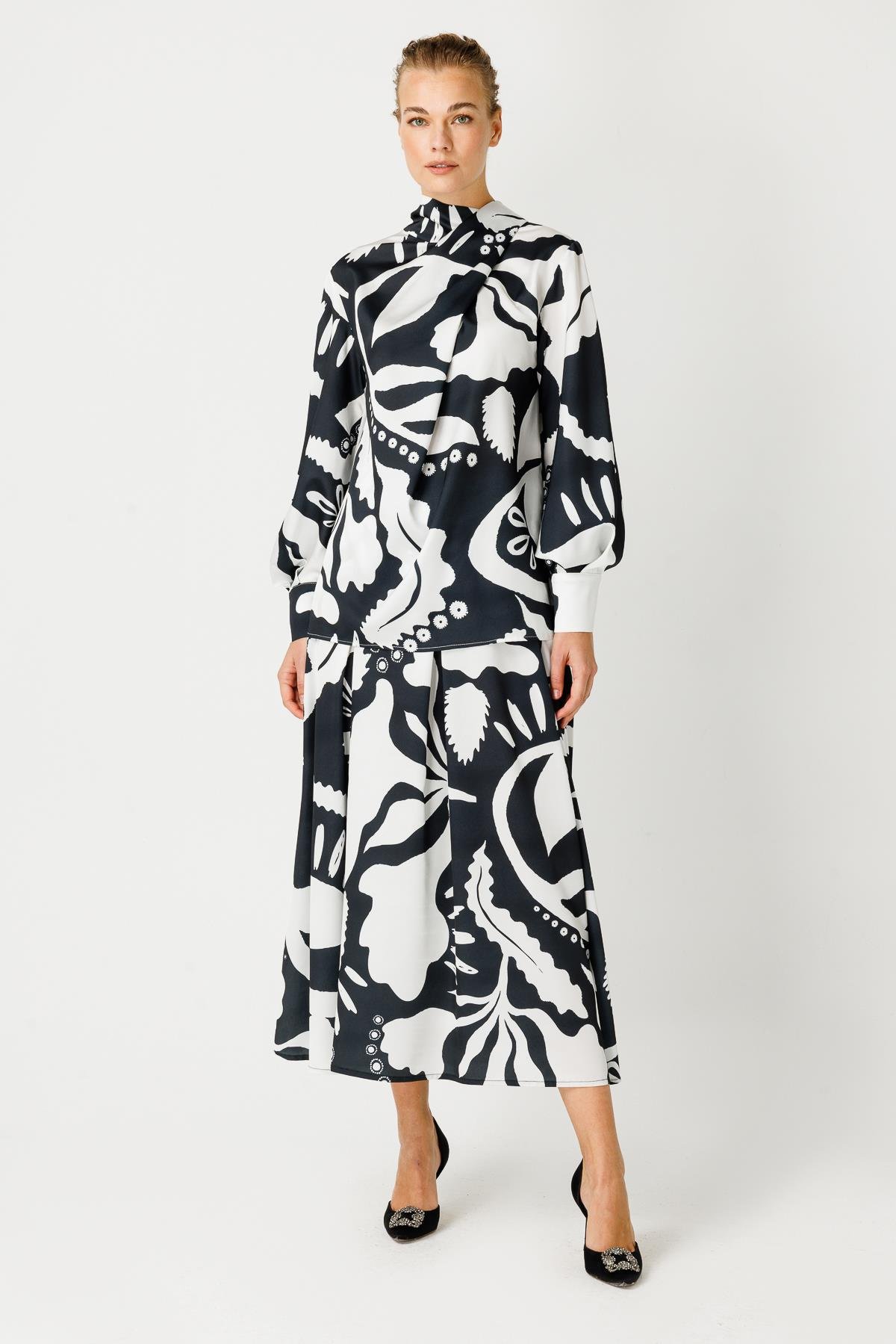 SATEN MODERN TIRTIKLI YAPRAKLI PİLELİ ETEK