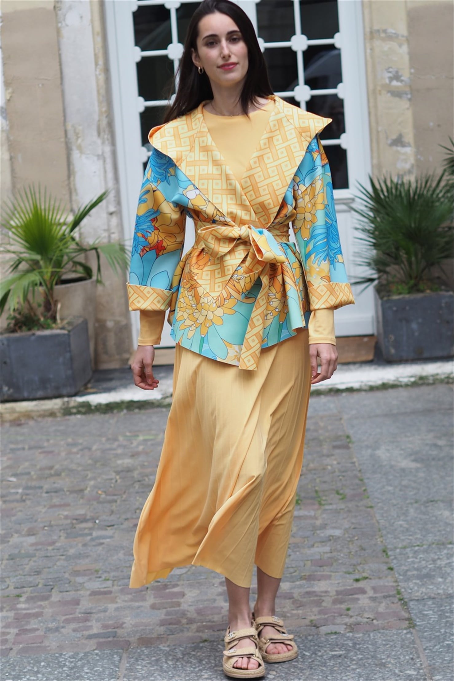 SCUBA  THIN LEAF COLOURED PRINT HOODED SHORT JACKET
