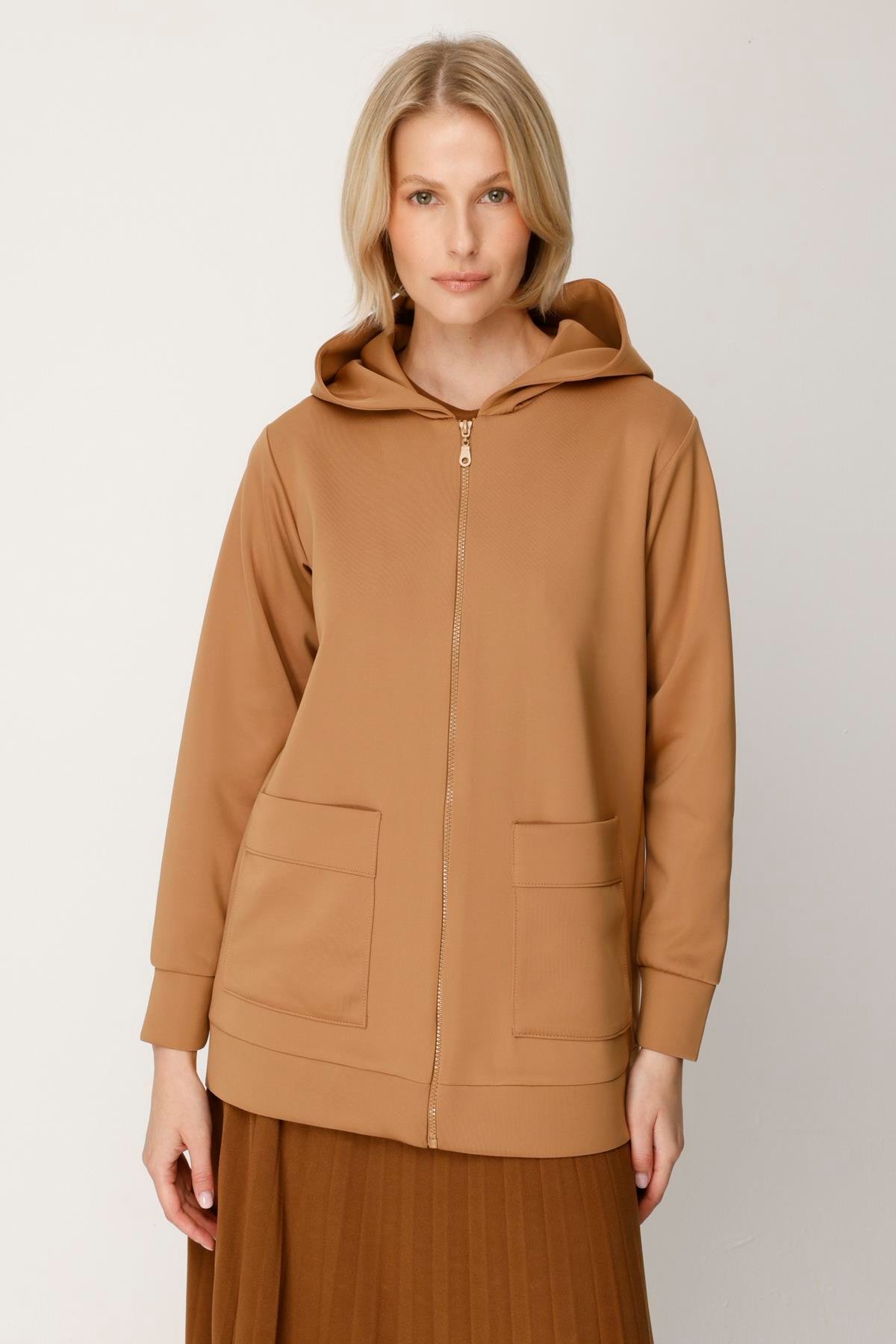 SCUBA KISA KAPŞONLU CEPLİ  ÖNDEN FERMUARLI CEKET