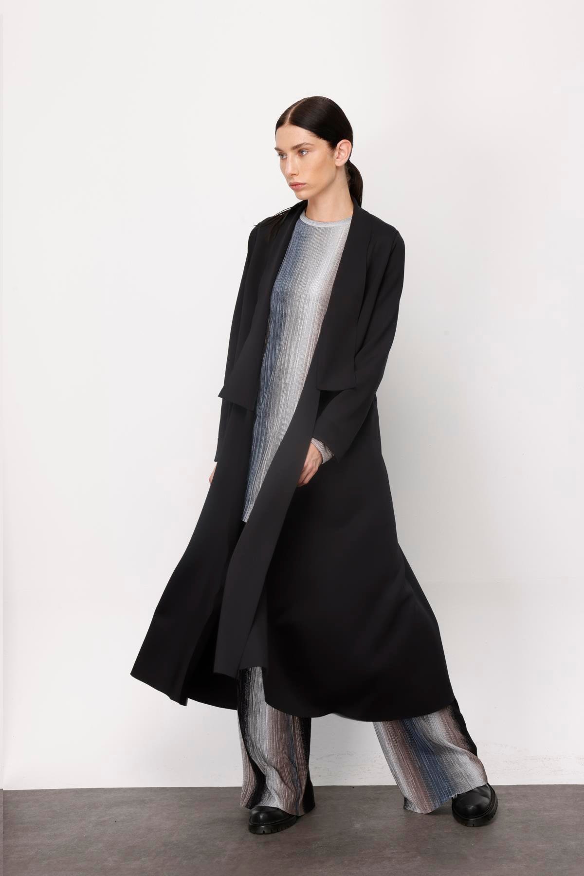 SCUBA ŞAL YAKA ARKASI ÜÇGEN CEKET