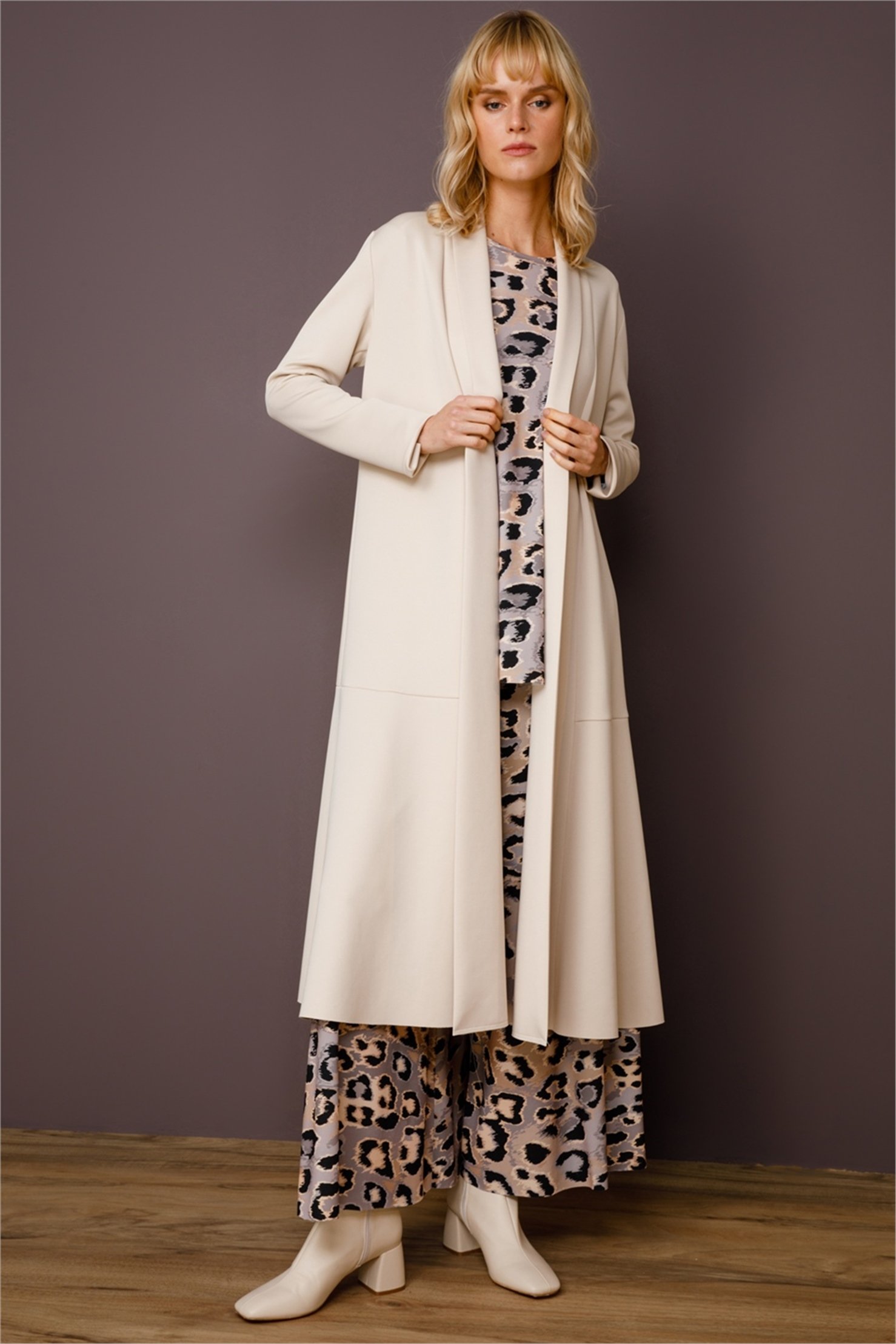 SCUBA SHAWL COLLAR DETAILED MAXI JACKET