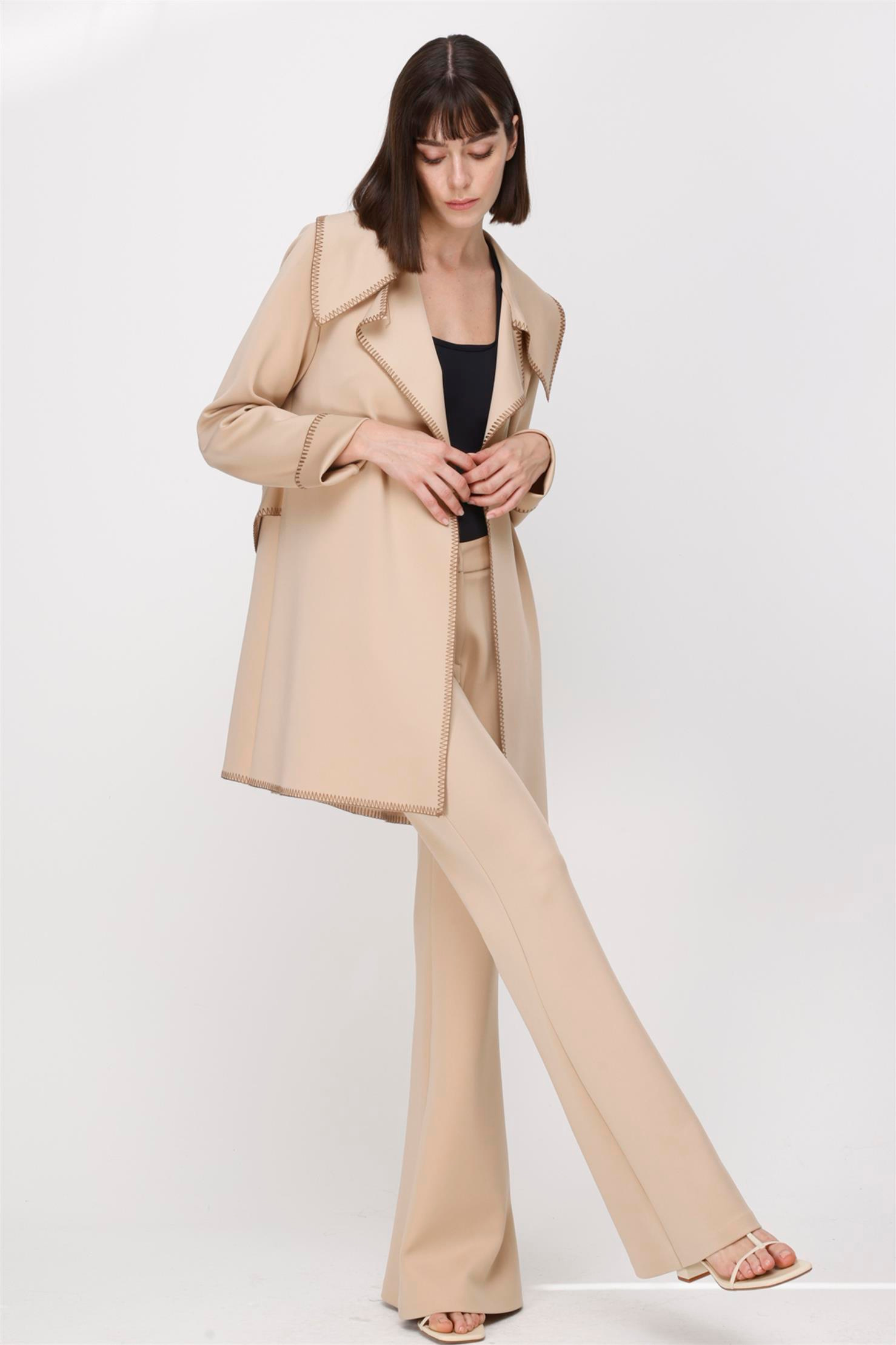 SCUBA SURFİLE DİKİŞ DETAYLI GENİŞ YAKA KISA CEKET