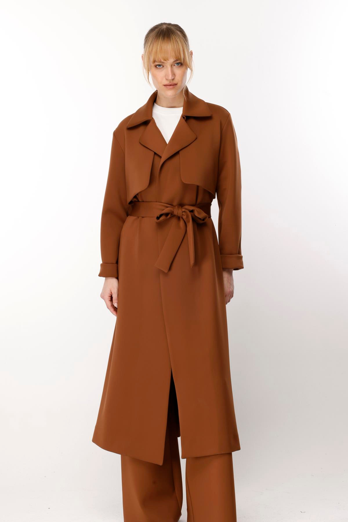 SCUBA TRENCHCOAT