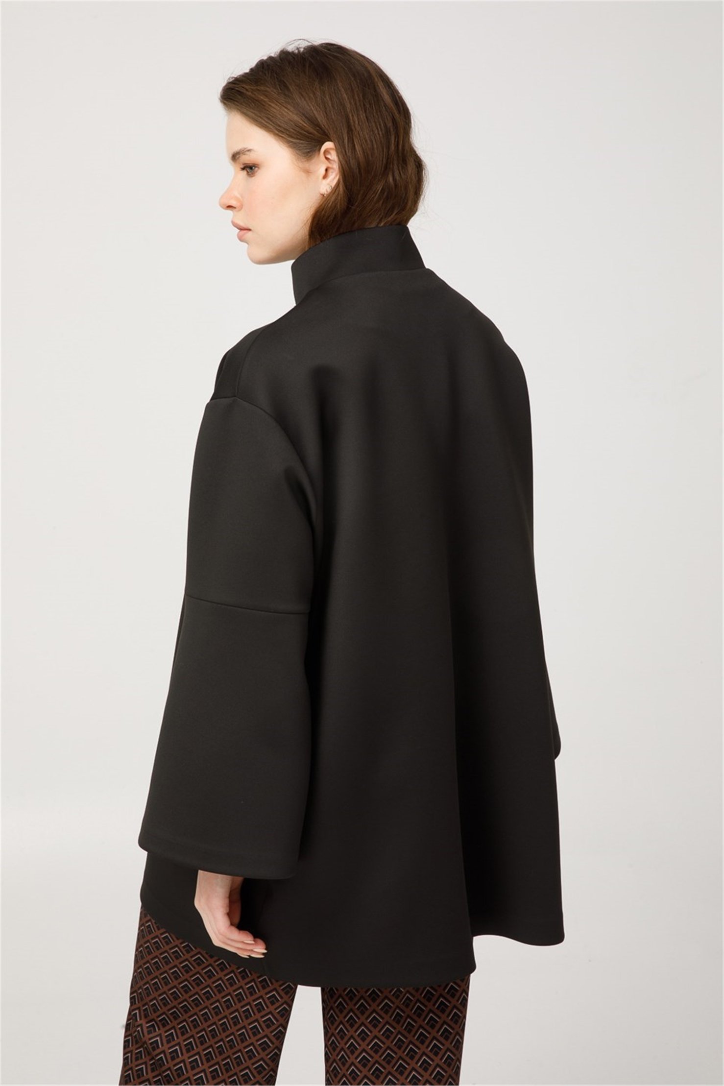 SCUBA SNAP BUTTONED COLLAR JACKET