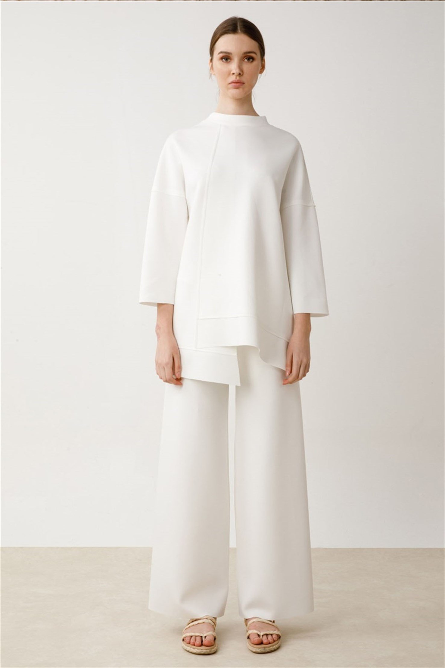 FRON PIECED LAPEL COLLAR WITH STAR ACCESSORY SCUBA TUNIC