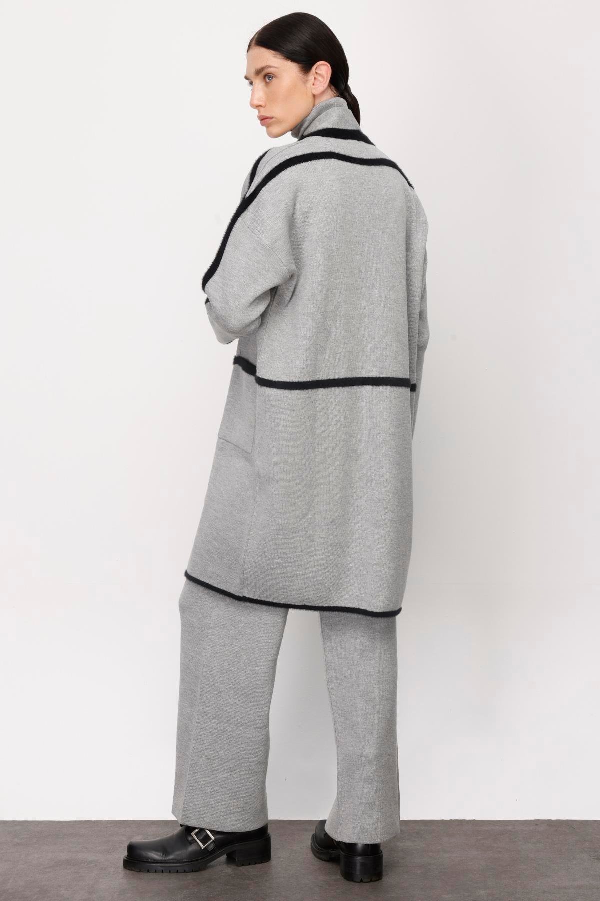 TAKIM/ KONRAST BİYELİ TRİKO PANTOLON VE HIRKA SİYAH