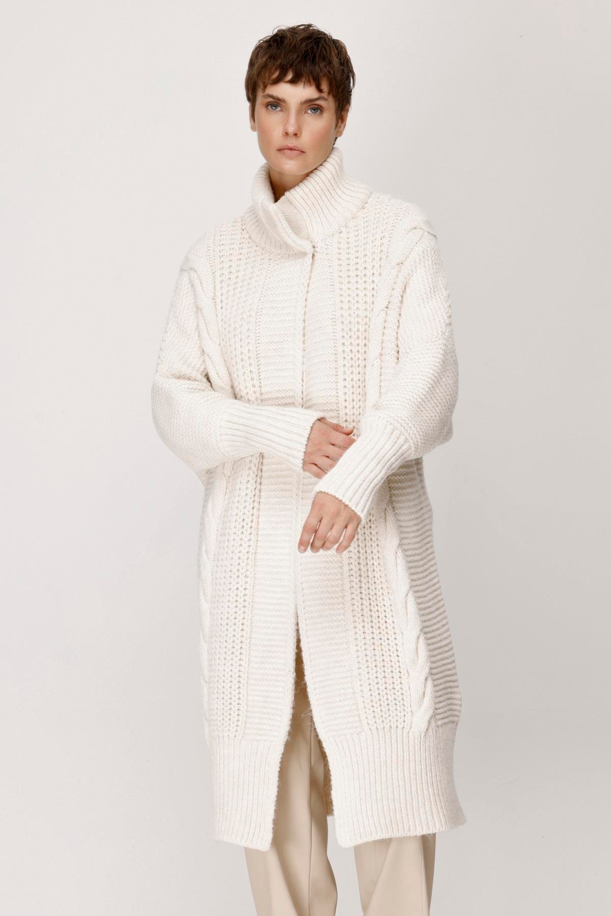 TRİKO YARASA KOL HAKİM YAKA SAÇ ÖRGÜLÜ HIRKA