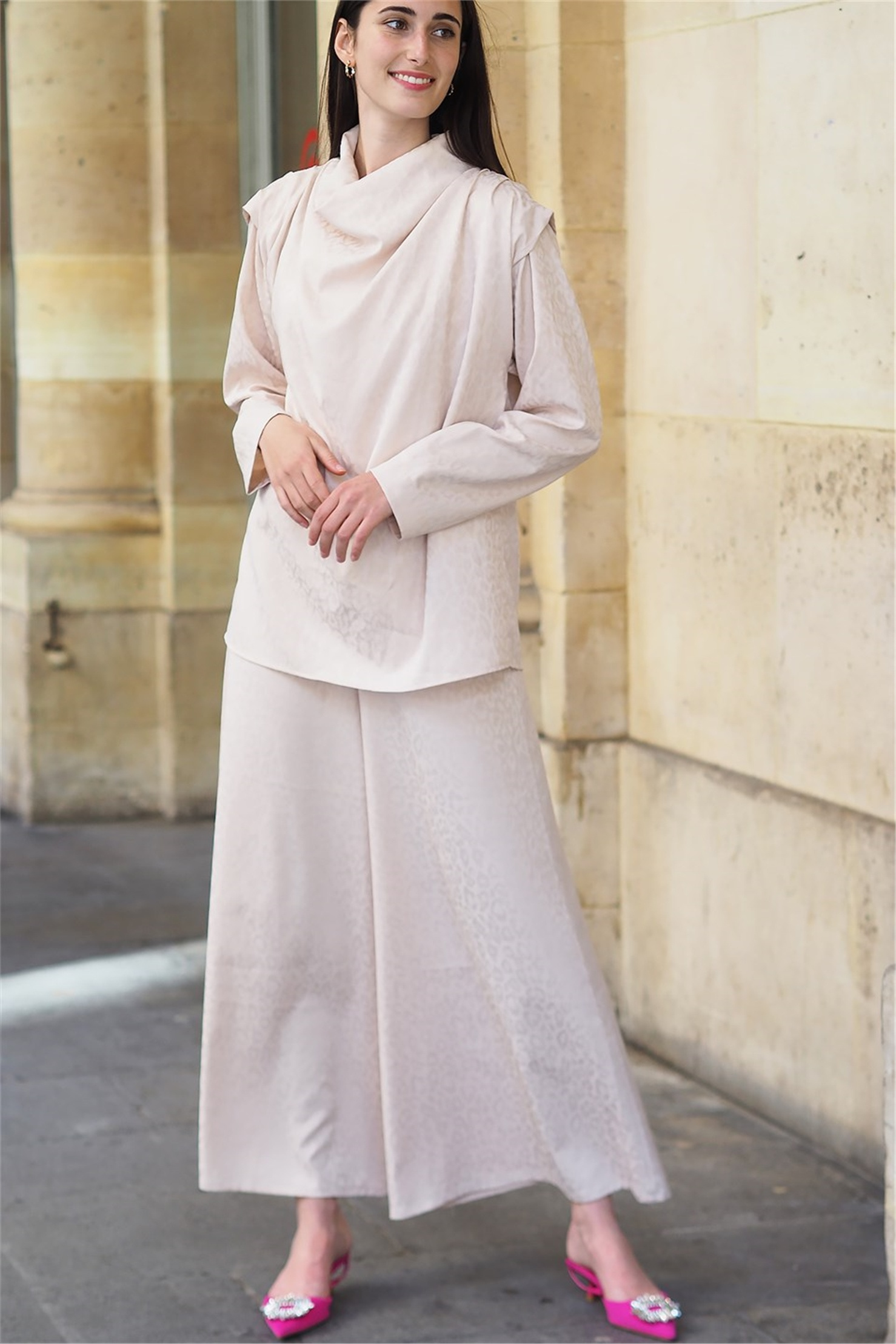 VISCON LEOPAR DEGAGE COLLAR BLOUSE