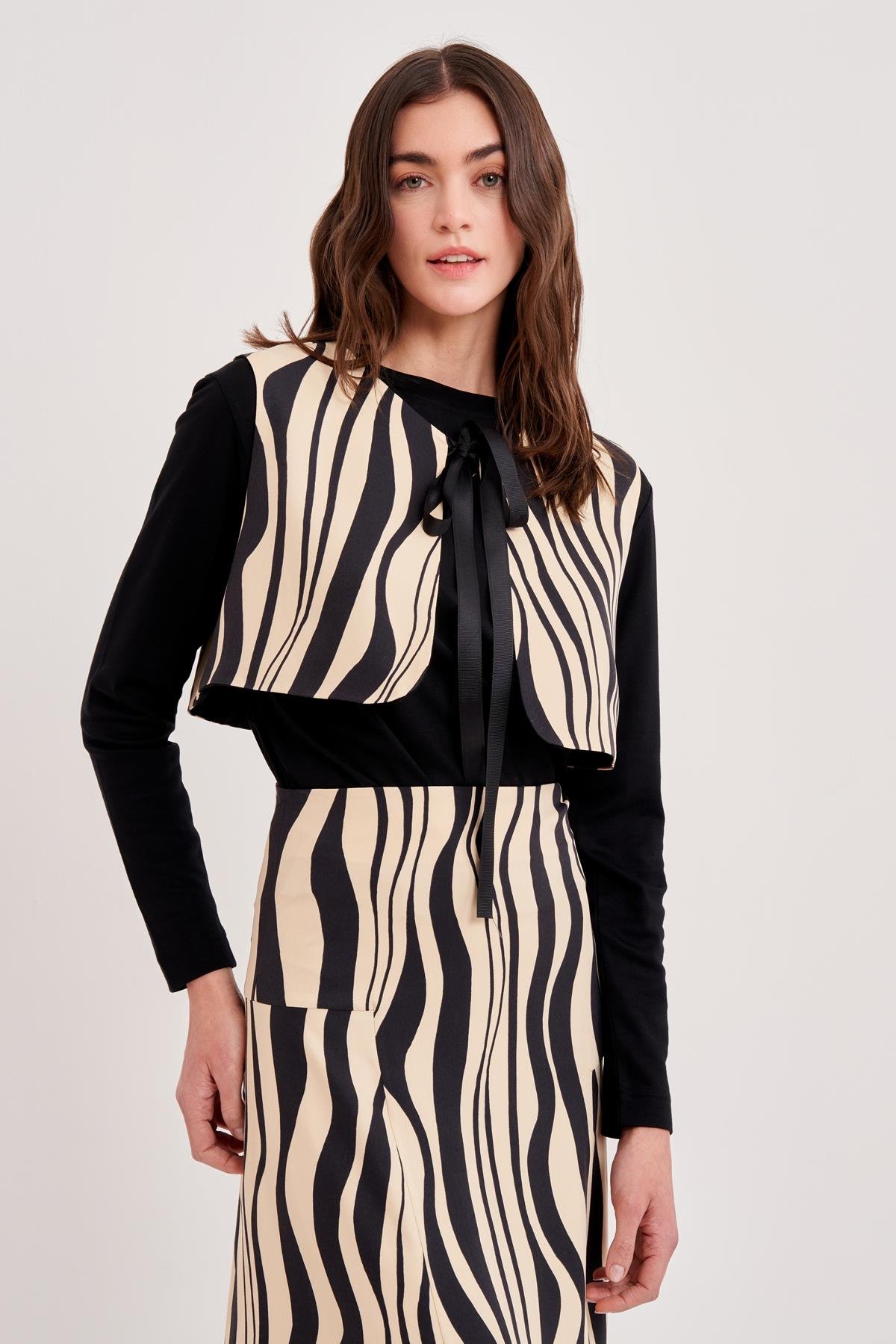 VİSCON LYRCA YAMUK ÇİZGİLİ GROGRENLİ YELEK